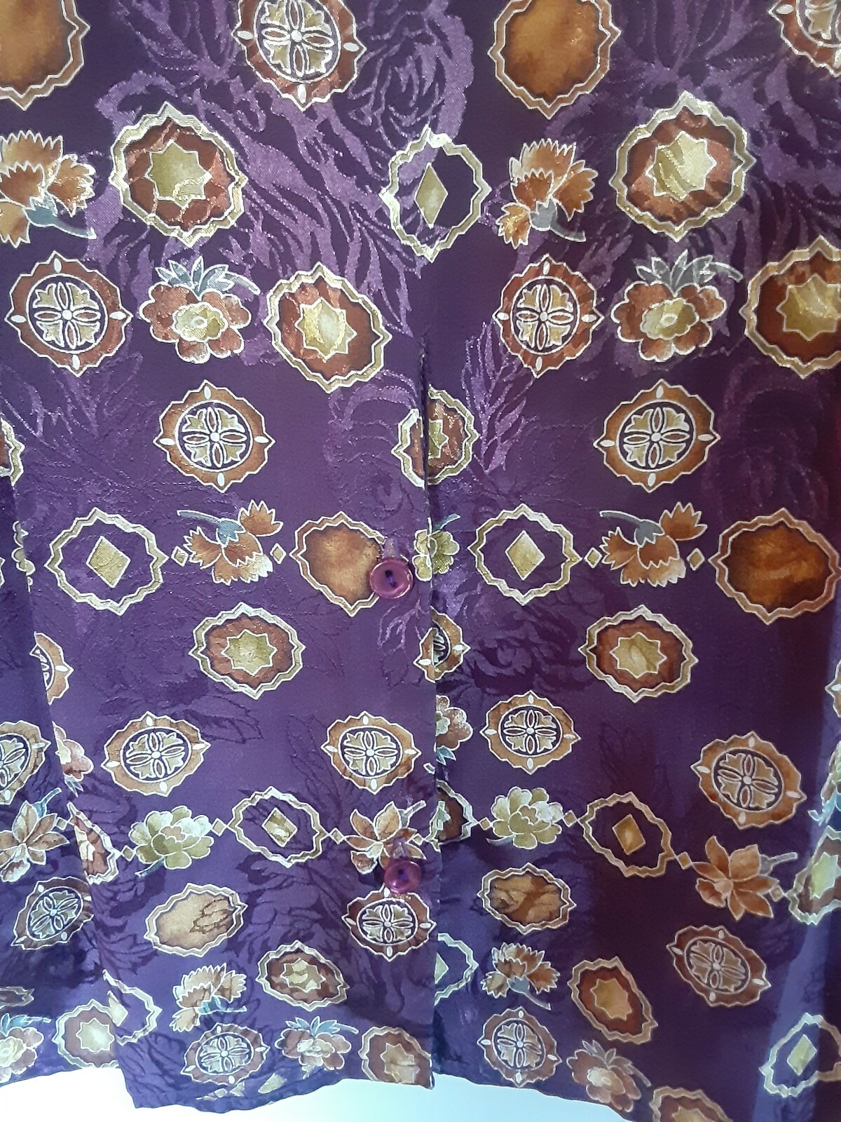 Vintage Purple Silky Blouse Cowl Medallion Motif Pullover Size 10