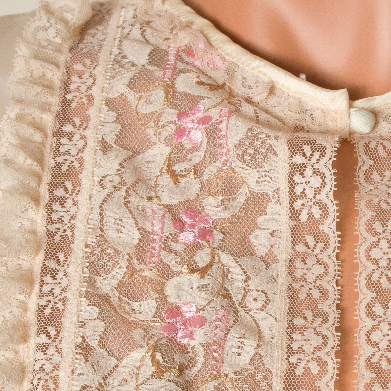 💖BARBIZON Ivory Cream Maxi Robe Nightgown Soft Silky Nylon Embroidered Lace M