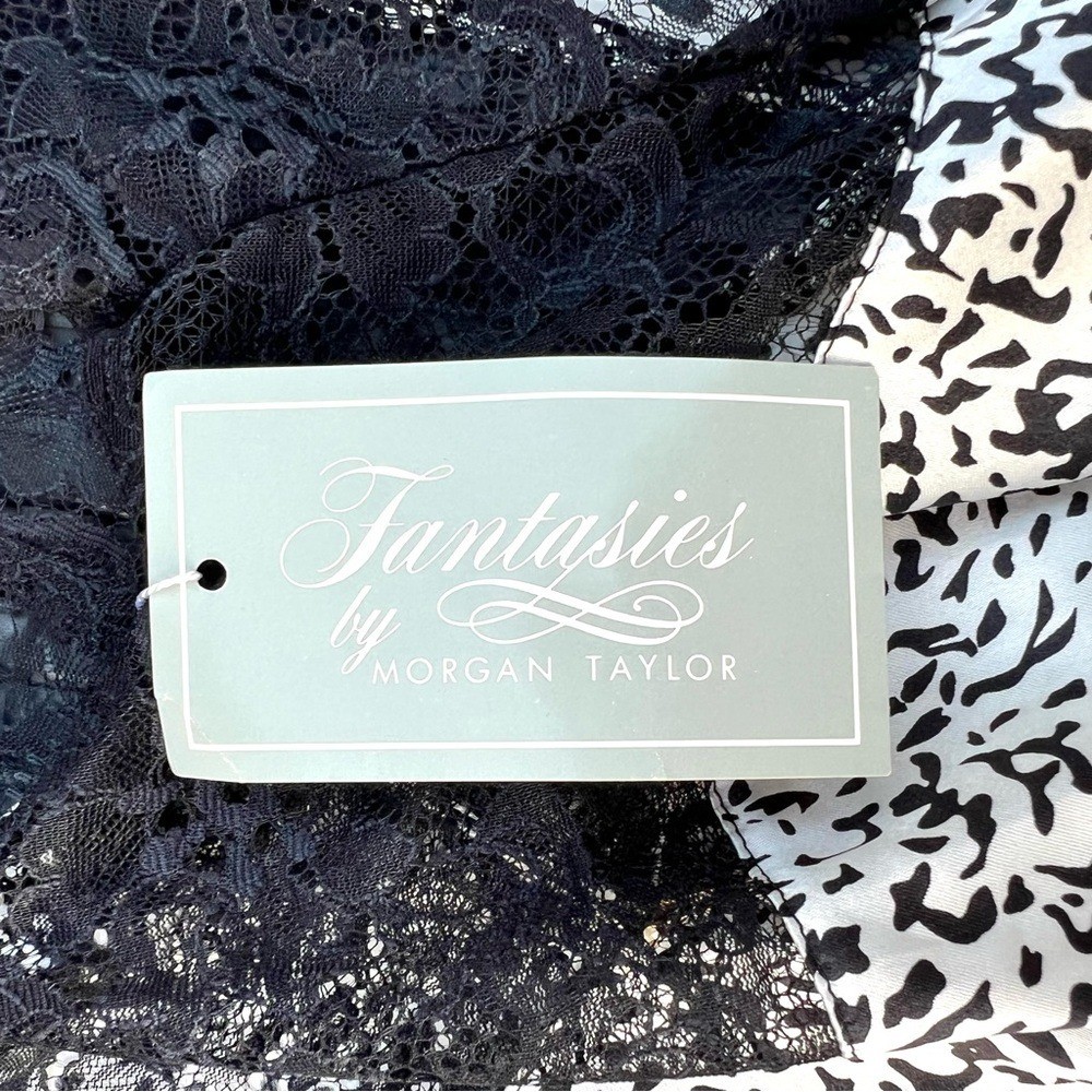 Vintage Fantasies Morgan Taylor Black White Lace Slip Teddy Lingerie NWT 90’s