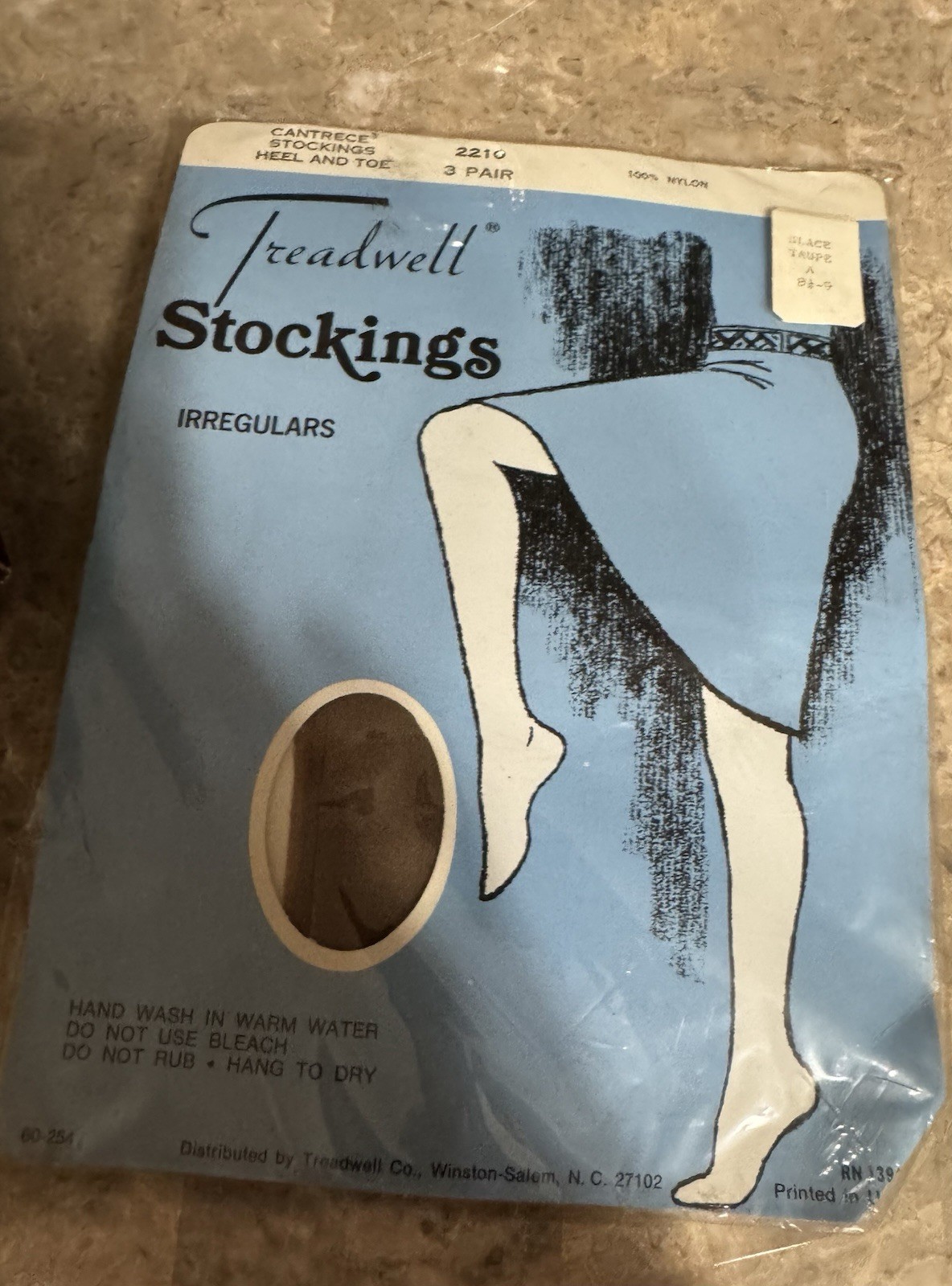 VINTAGE TREADWELL STOCKINGS! 3 PAIR. 8 1/2-9. GLACÉ TAUPE . CANTRECE