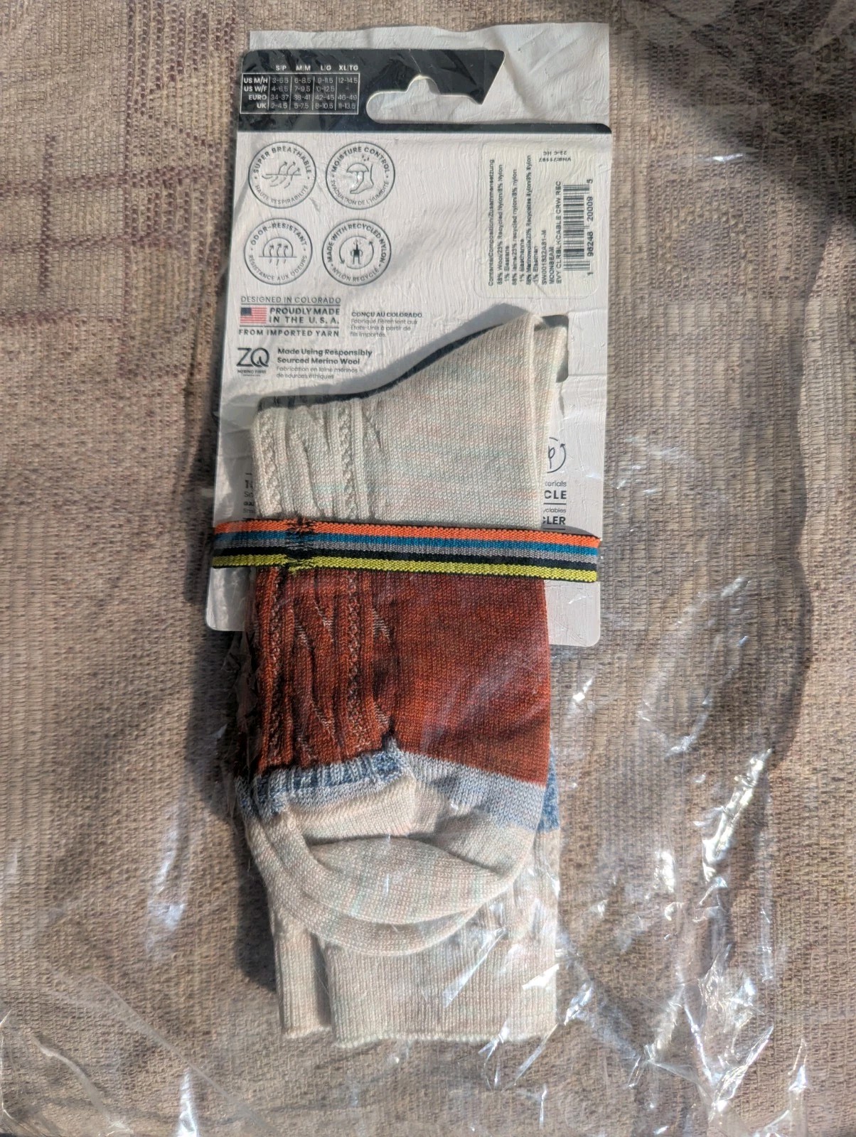 SMARTWOOL Women’s Cable Socks Beige Blue 68% Wool Size Medium