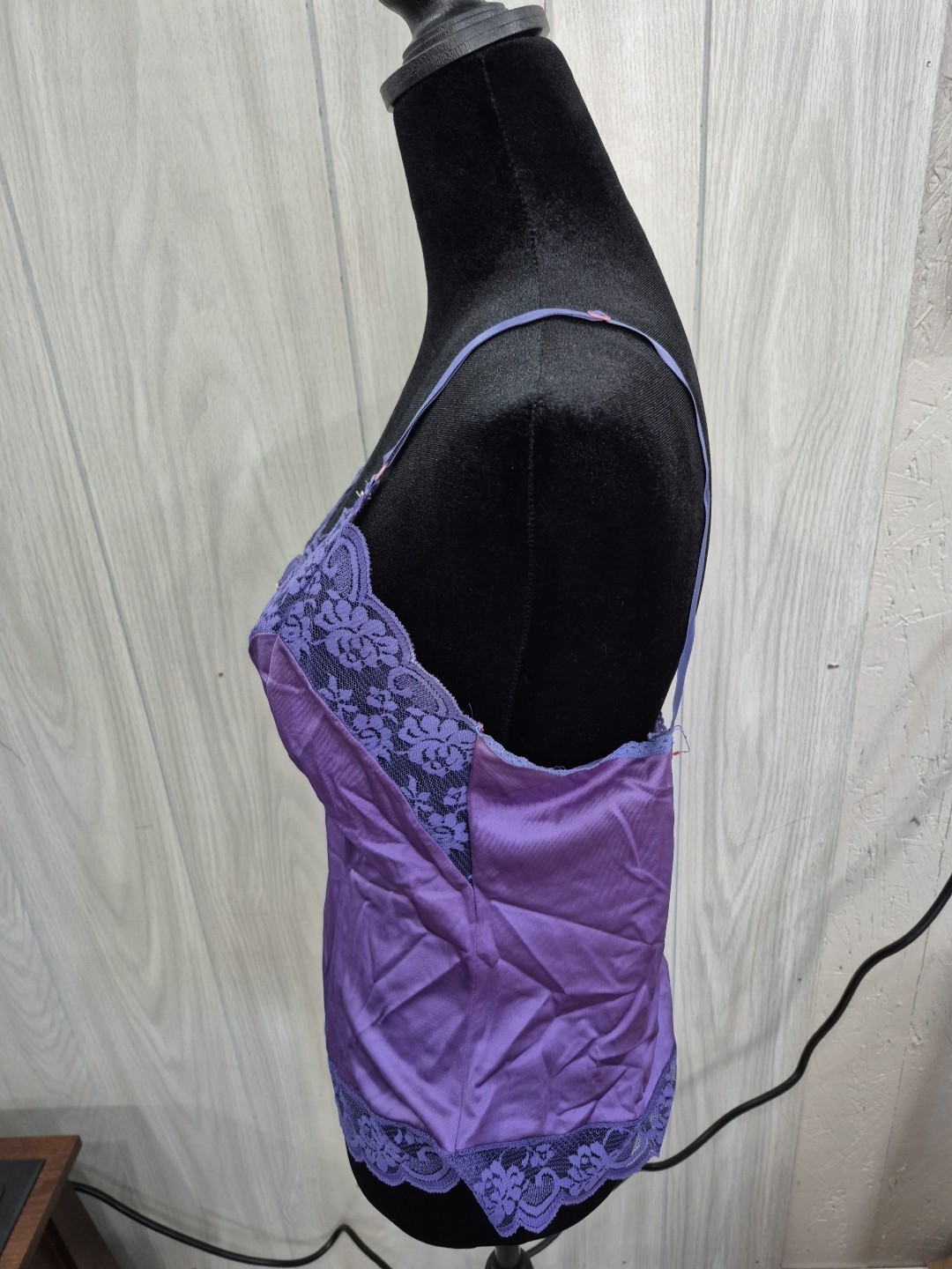 Chantilly Maidenform Camisole Purple Size 34 Metric 75 Whimsigoth Sexy Feminine