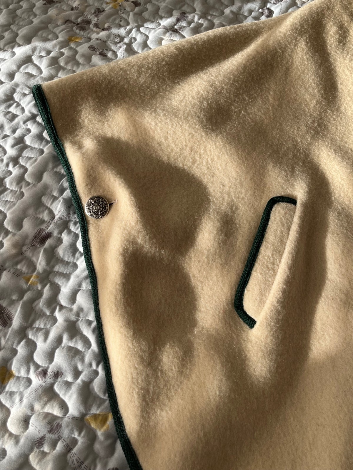 Vintage Loden Wool Cape, off-white with deep green trim, fully lined, size med