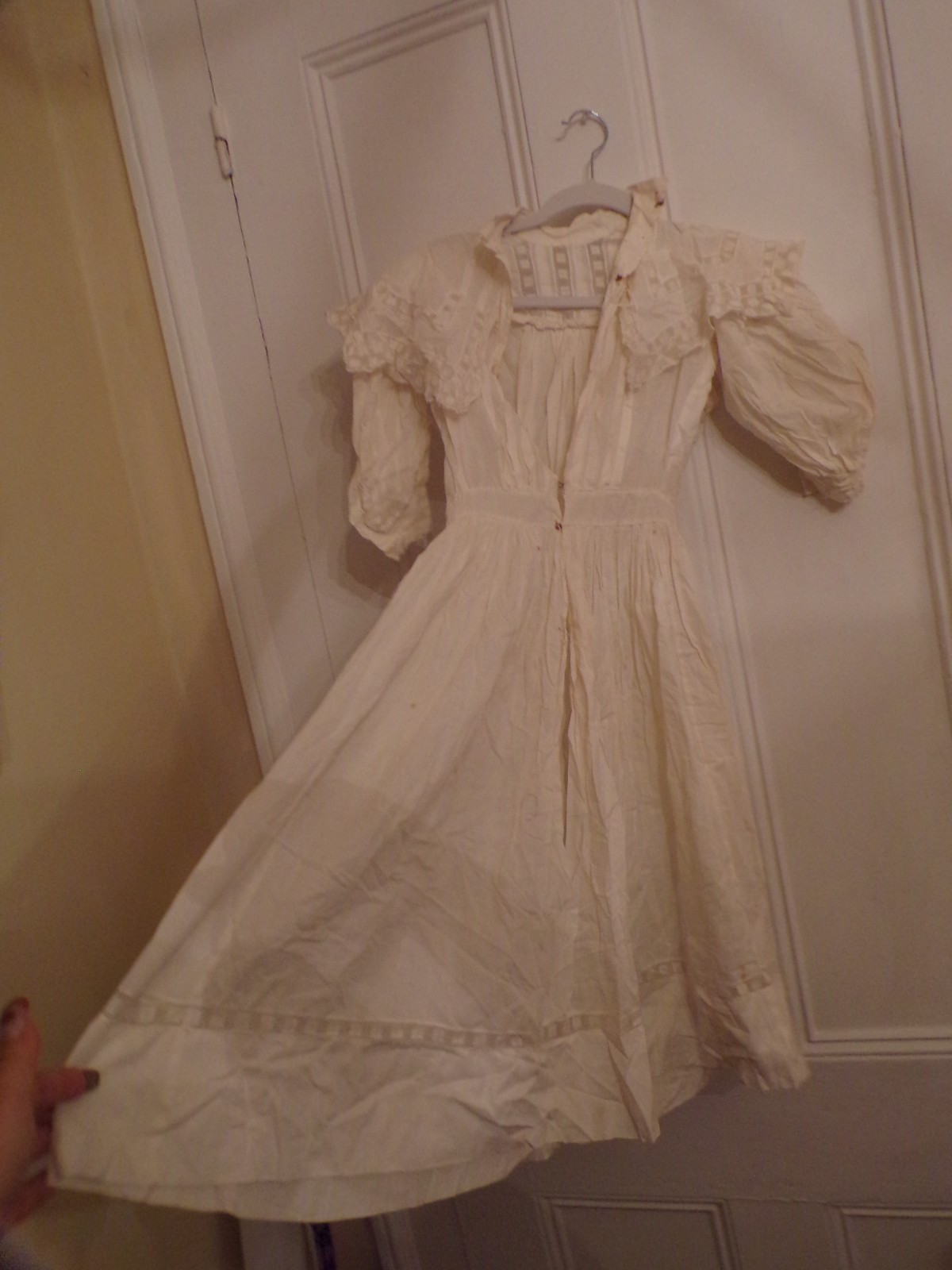 VTG White Shear Dress with Fancy Collar