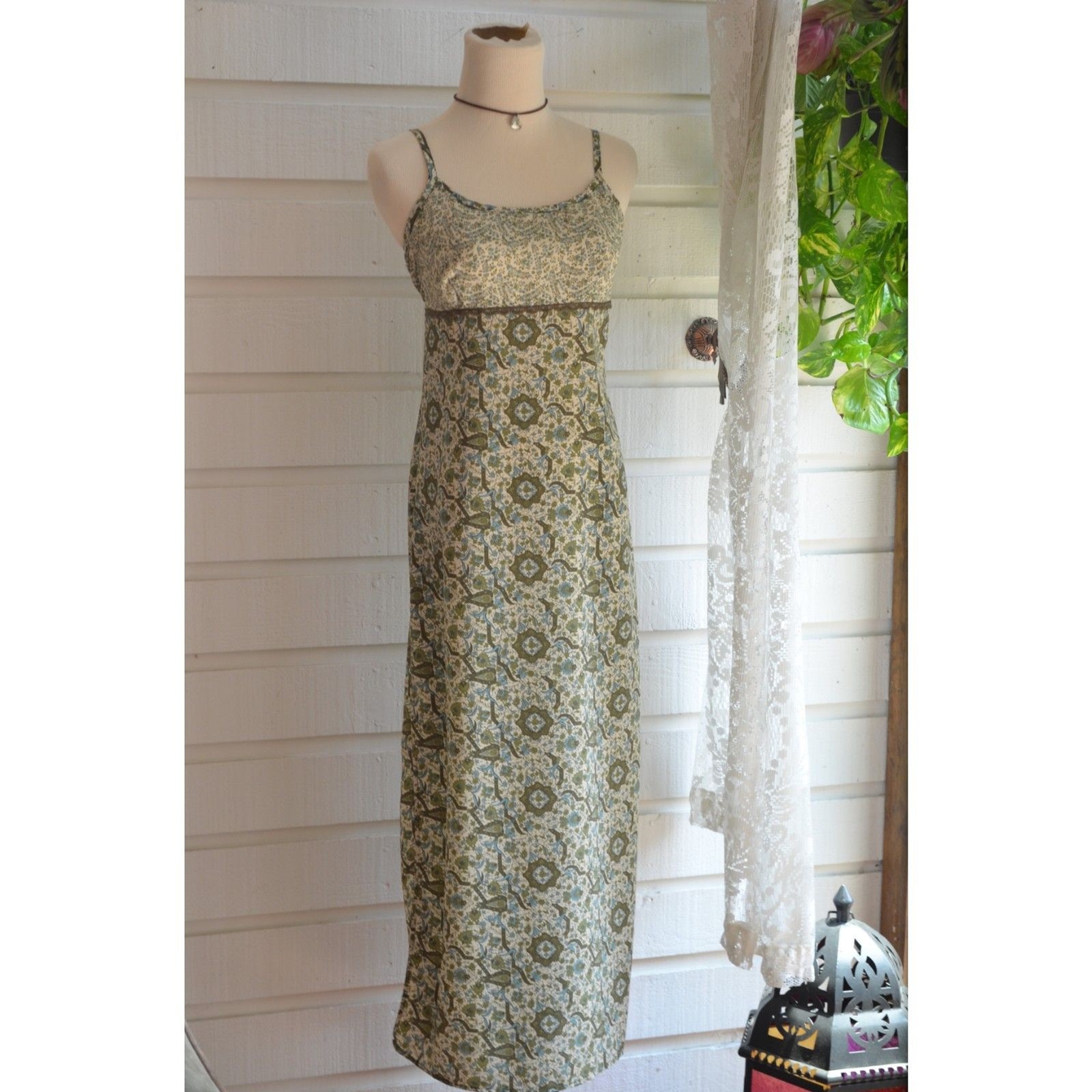 Vintage 90s Maurices Floral Dress Made in Mexico Empire Waist