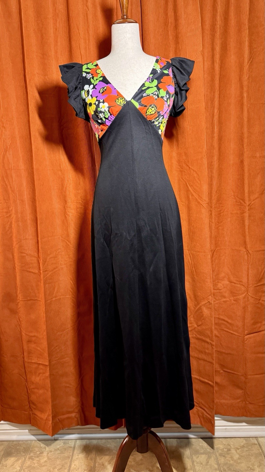 Vintage Handmade 70s Style Floral Maxi Dress Black Open Back Ruffle Sleeve S/M