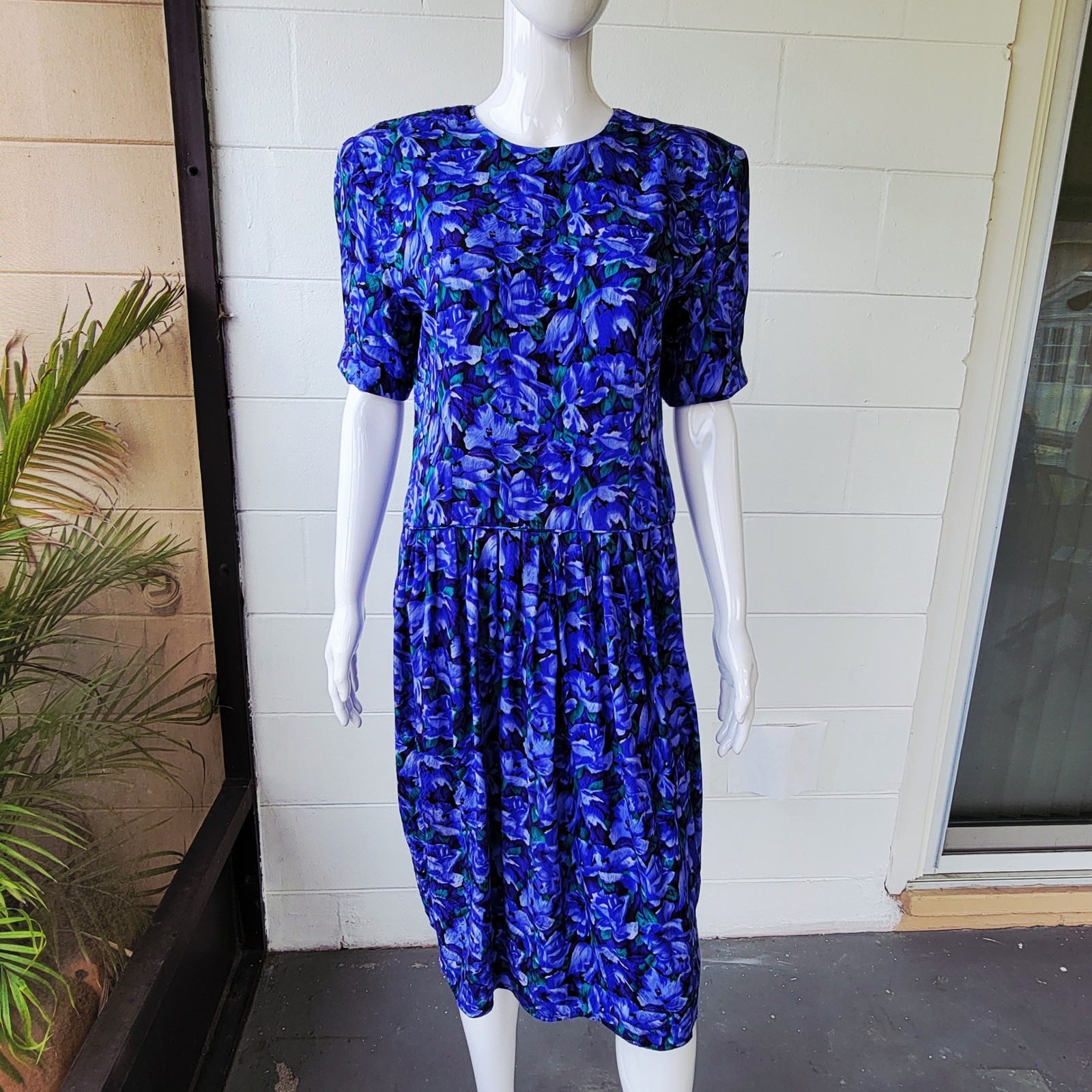 Vintage 80s Maggy London Silk Floral Dress Blue Women’s 10 Retro Classic