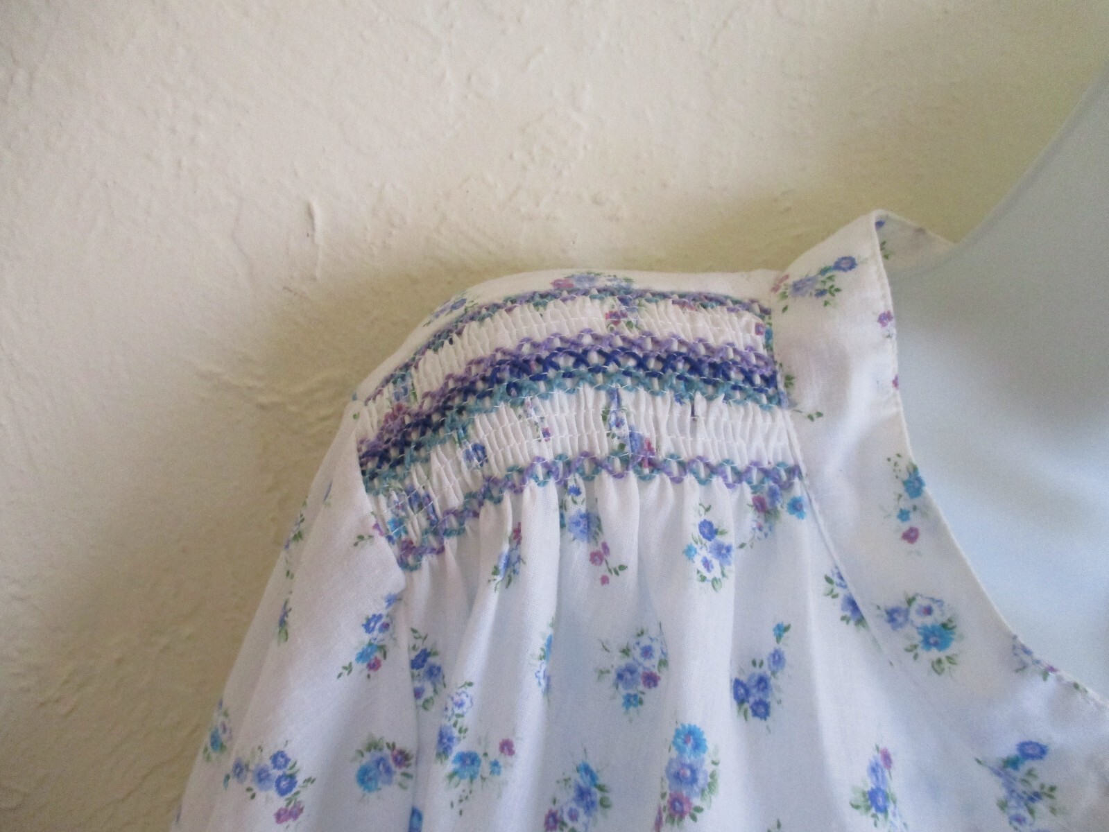 Vintage Peggy Lou Floral Pop Over Blouse Size 46