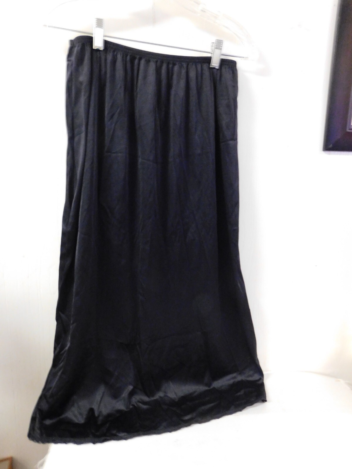 Vassarette Black 1/2 Slip 32 ” L 42 „