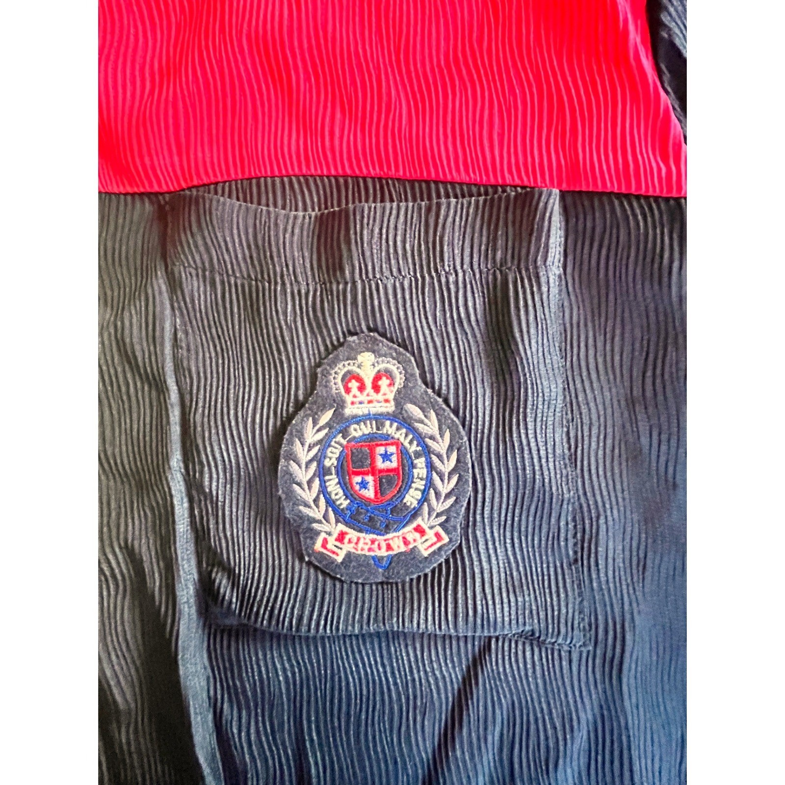 Egdon Heath 90s Vintage 100% Silk Colorblock Crest Patch Top Large