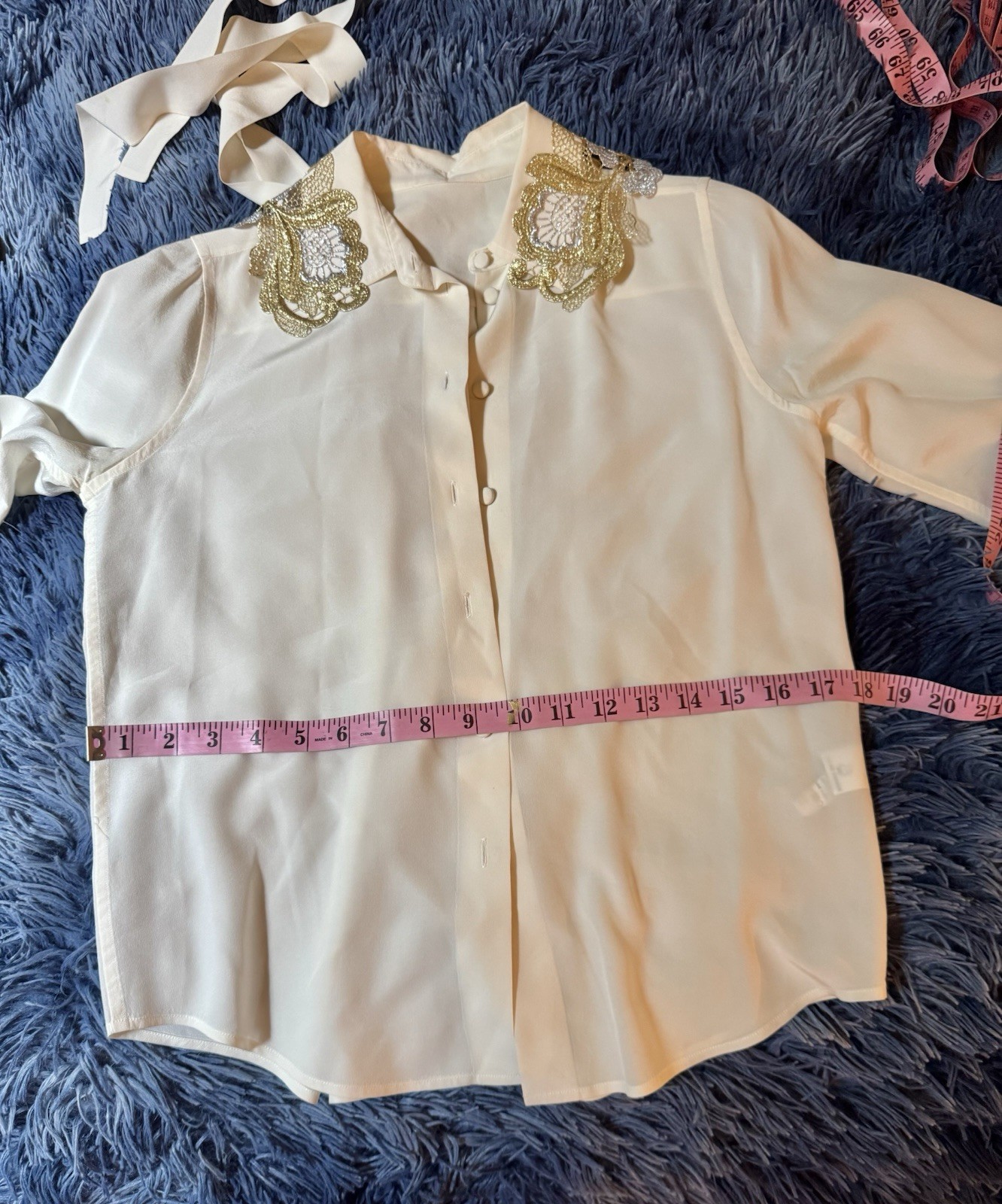 Vtg Silk Ivory Off White Blouse Gold Silver Collar Shirt Top Covered Buttons XS