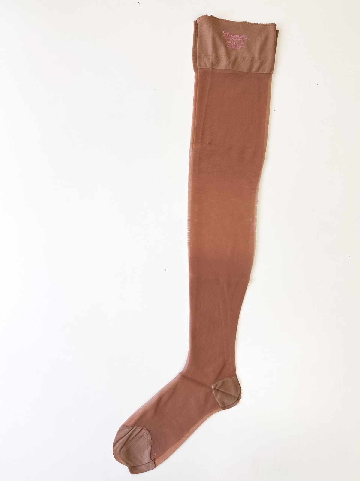 1 PR VINTAGE SCHIAPARELLI NYLON STOCKINGS SZ – 9 1/2 10 Honey Blossom Medium