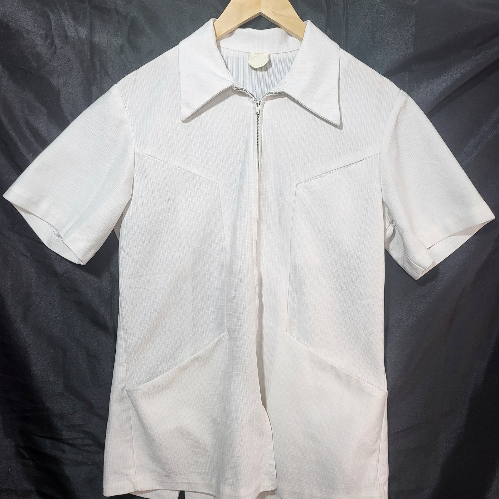 VTG White Zip Up Short Sleeve Med or Dentist Smock Collared 70s Mod Retro USA