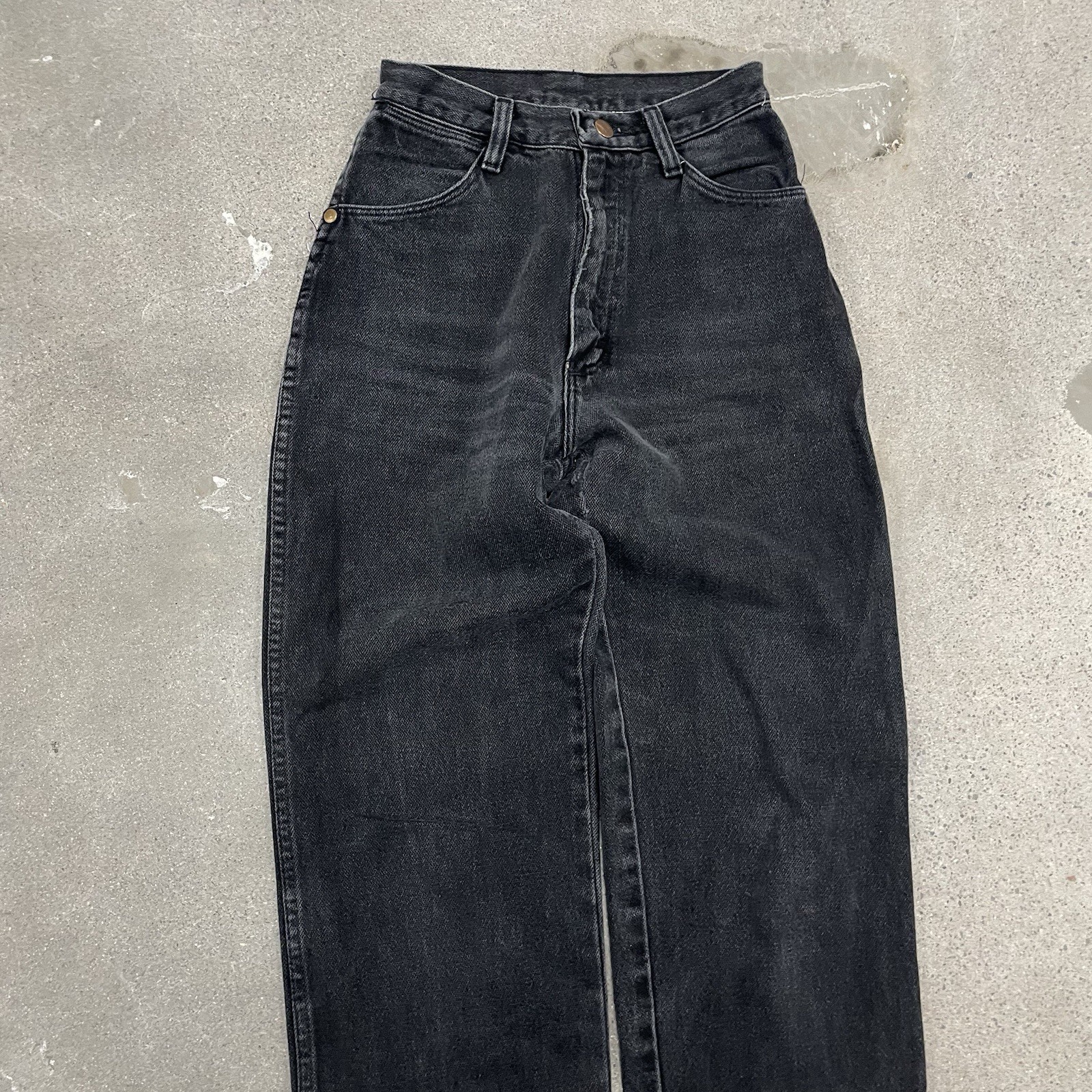 Womens Vtg Wrangler 12MWZWK Black Denim Jeans Meas. 24×32 Made In USA!