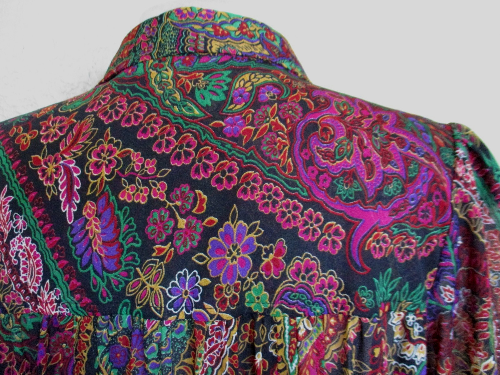 Vintage 70s Anjac Fashions California BoHo Pleated Polyester Multicolor Paisley