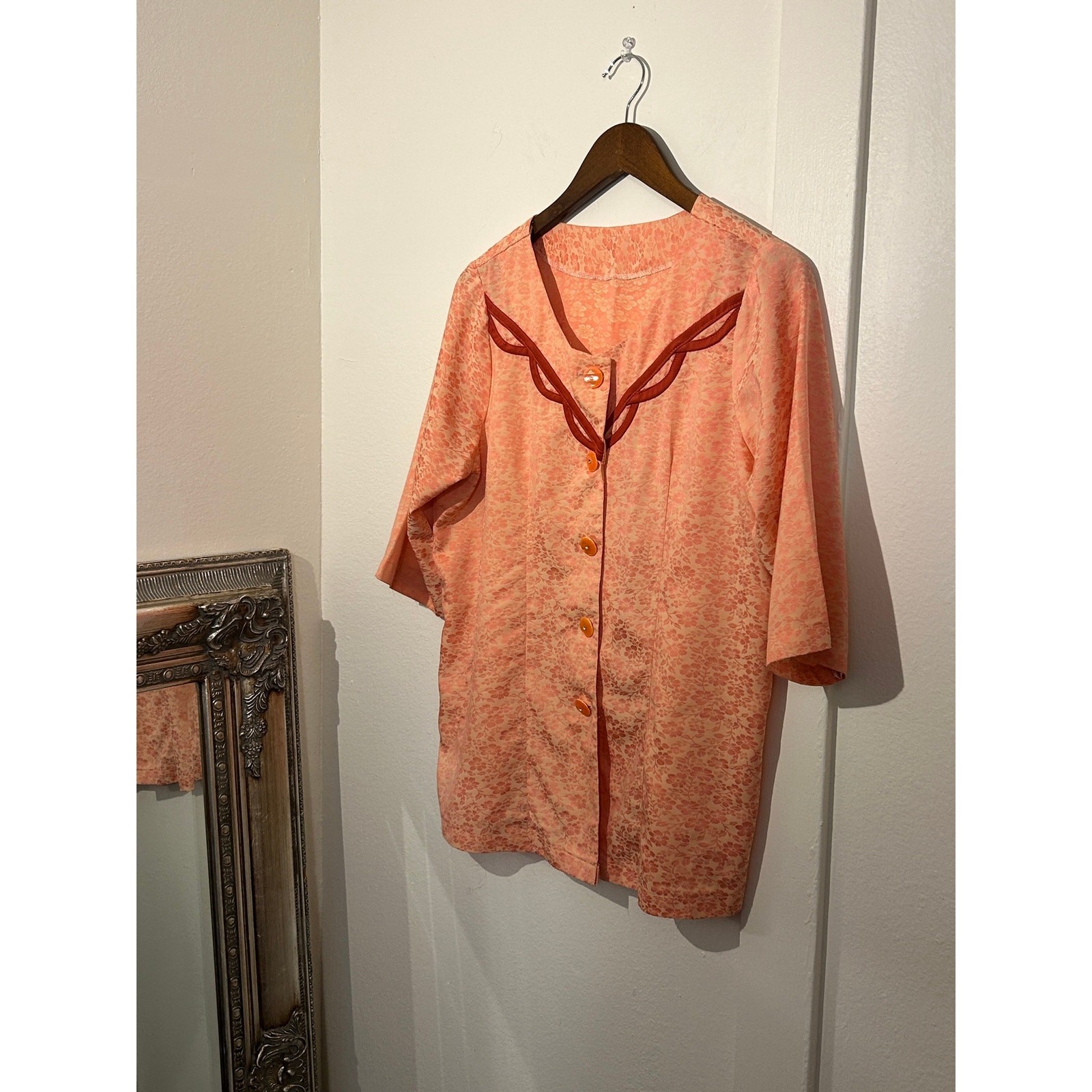 Vintage 1960s 1970s Coral Peach Brocade Blouse Shirt Western Contrast Trim Mod