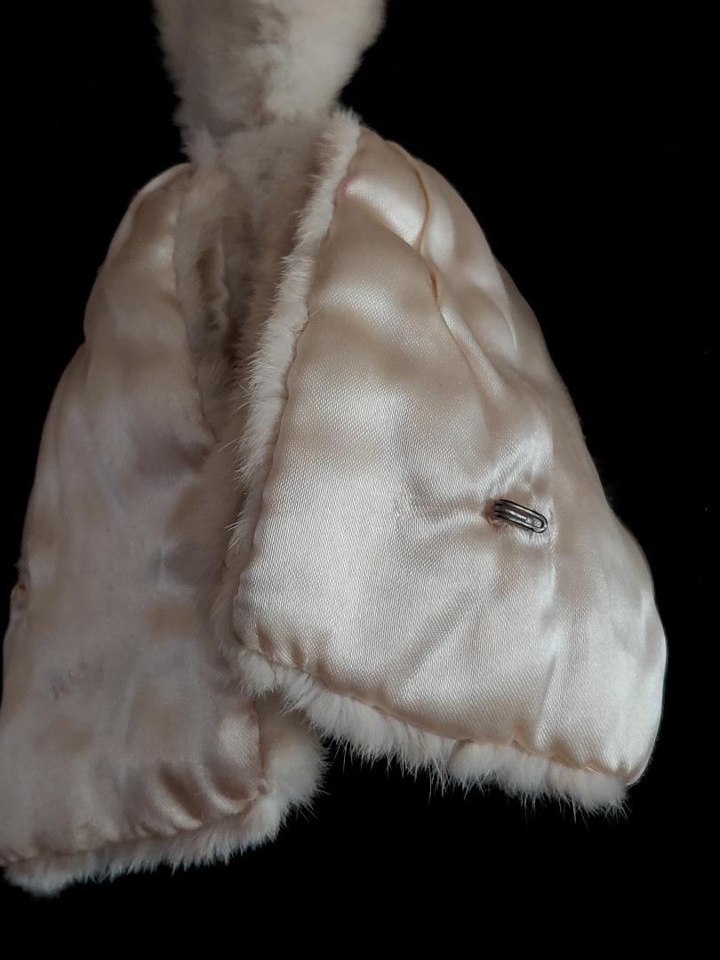 Vintage Sally K Greenebaum Black Velvet Opera Coat w/Ermine Collar AS-IS