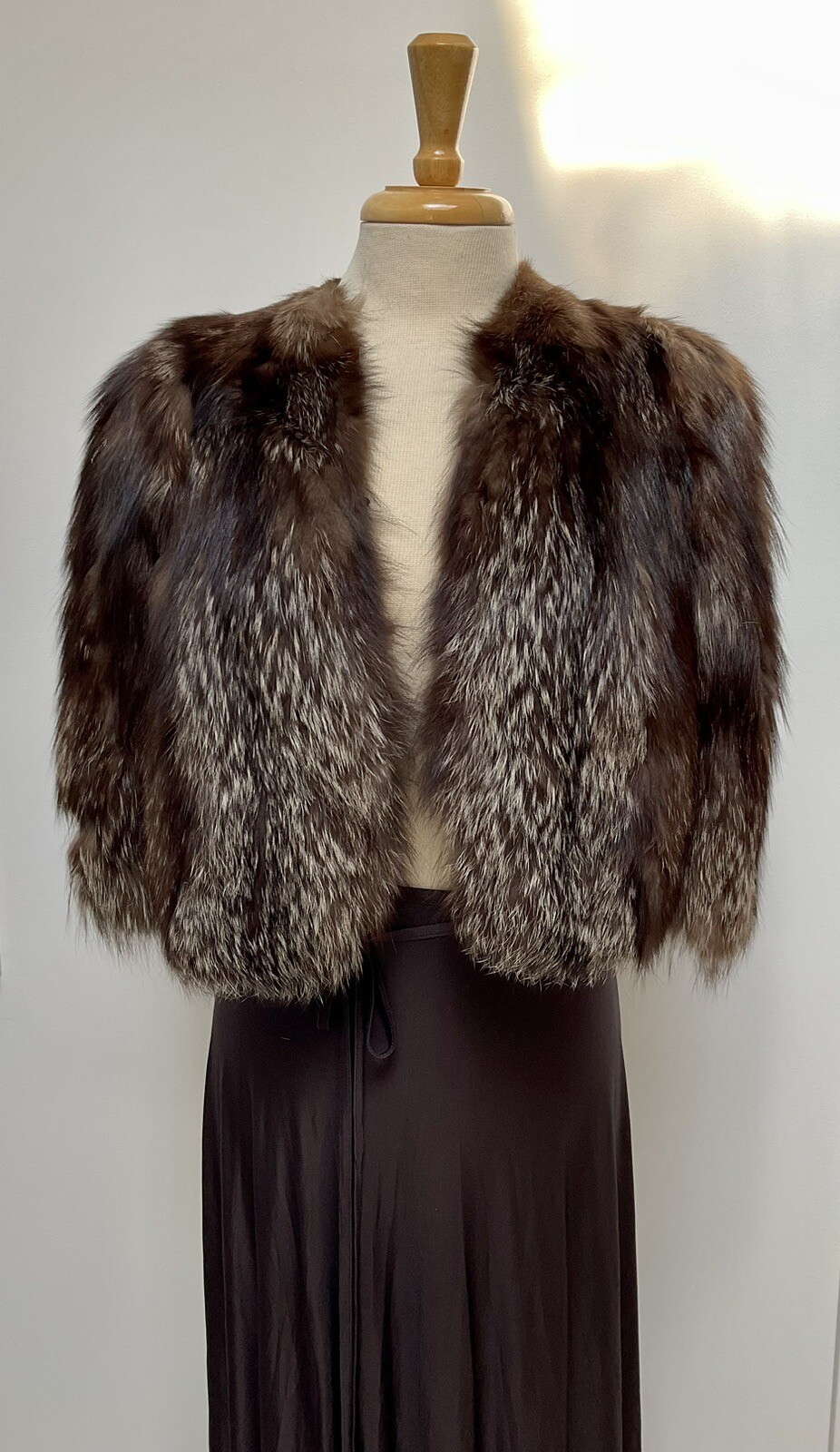 JEANNE LANVIN 1930’s Haute Couture Fox Fur Caplet See Couture Label With Number