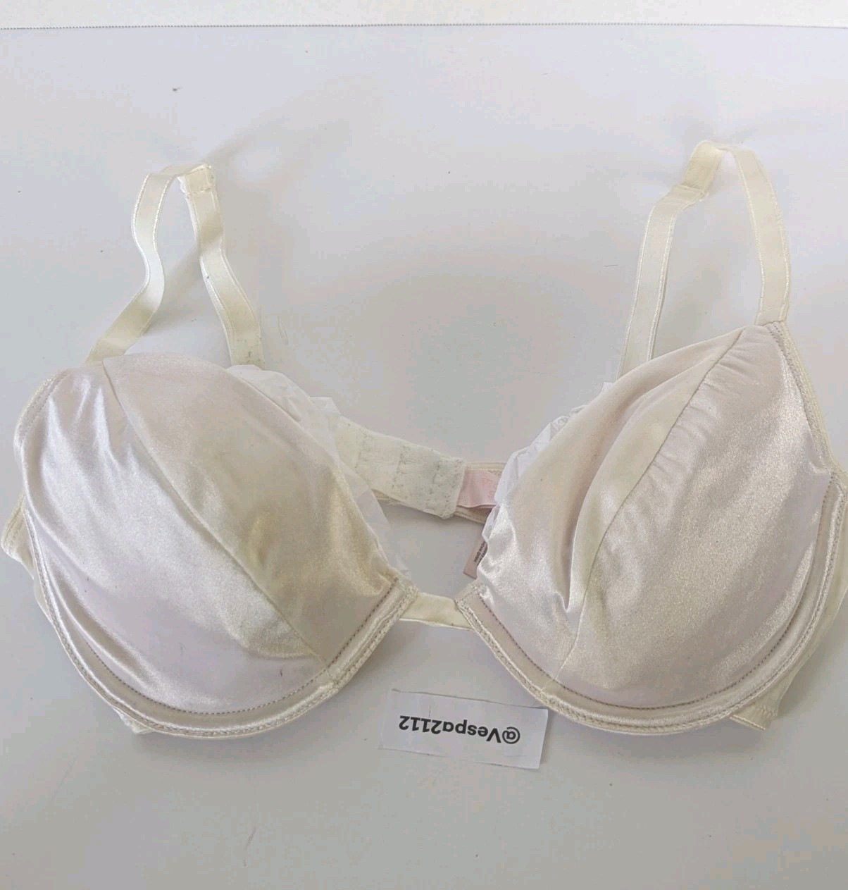 Vintage Victorias Secret Second Skin Satin Bra Miracle White Bow 34C 2002
