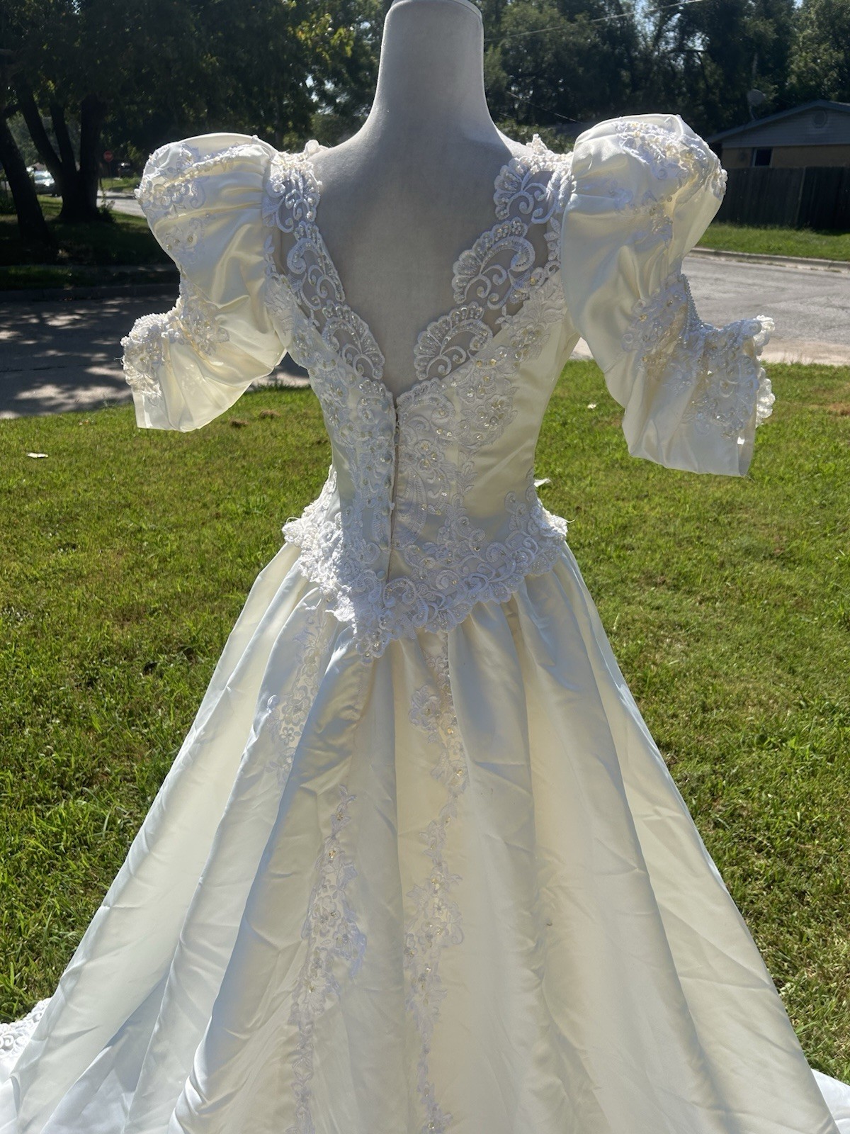 Vtg 80s Ivory Satin Beaded Bride Wedding Dress Short Sleeve Long Train Size 14
