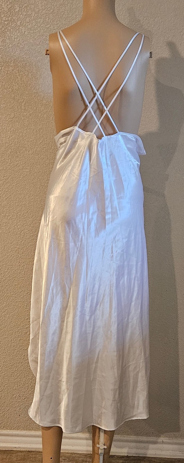 Vintage Intimo Amore White Beaded Satin Bridal Nightgown Sz XL & Sheer Robe Sz L