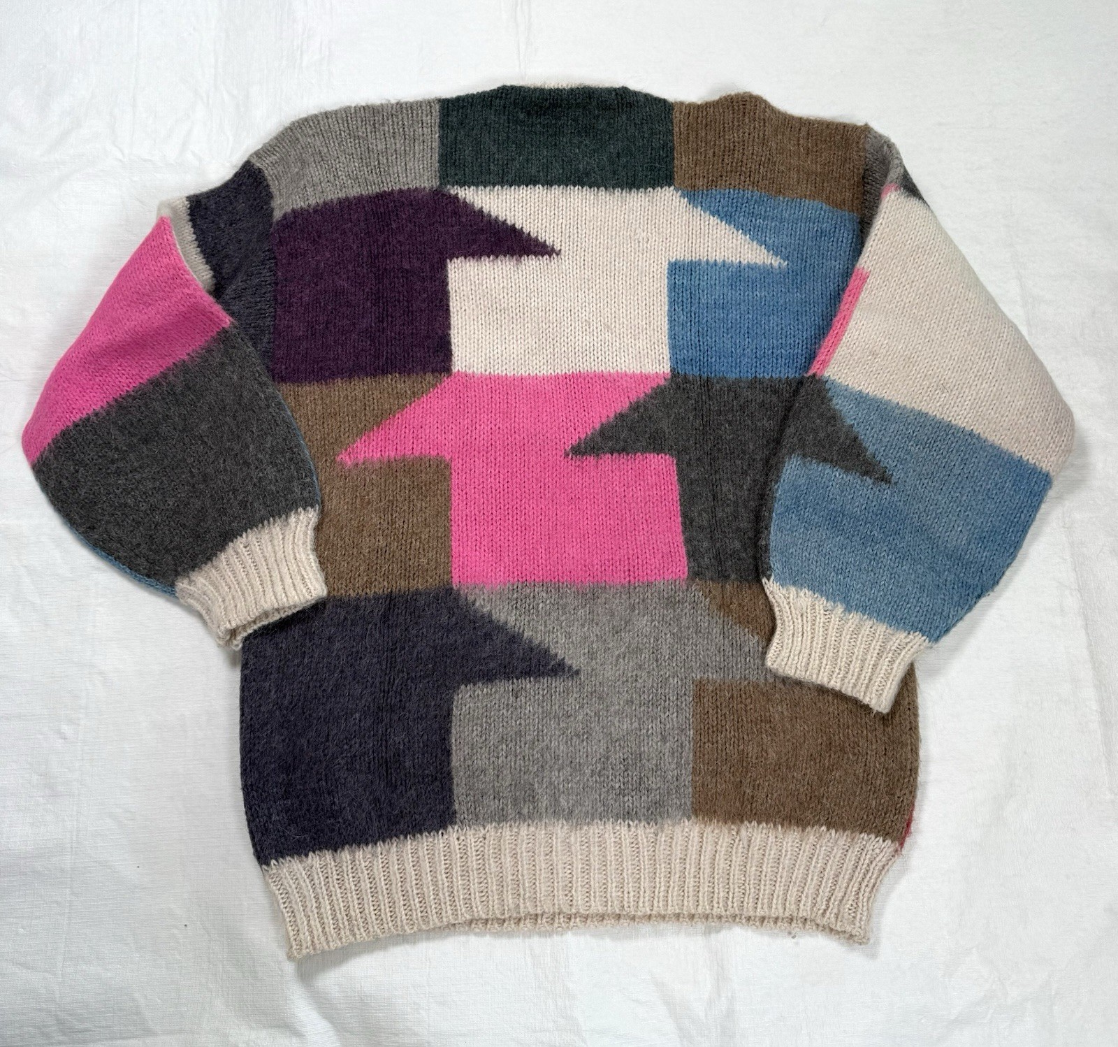 Vtg 80s Peruvian Baby Alpaca Sweater Wool S/M Geometric Design Women In Hats