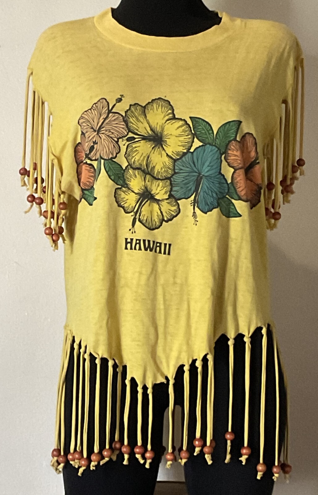 Vintage 1980s Radical Sunny Yellow Hawaiian Flower Top Bead Fringe Size Small