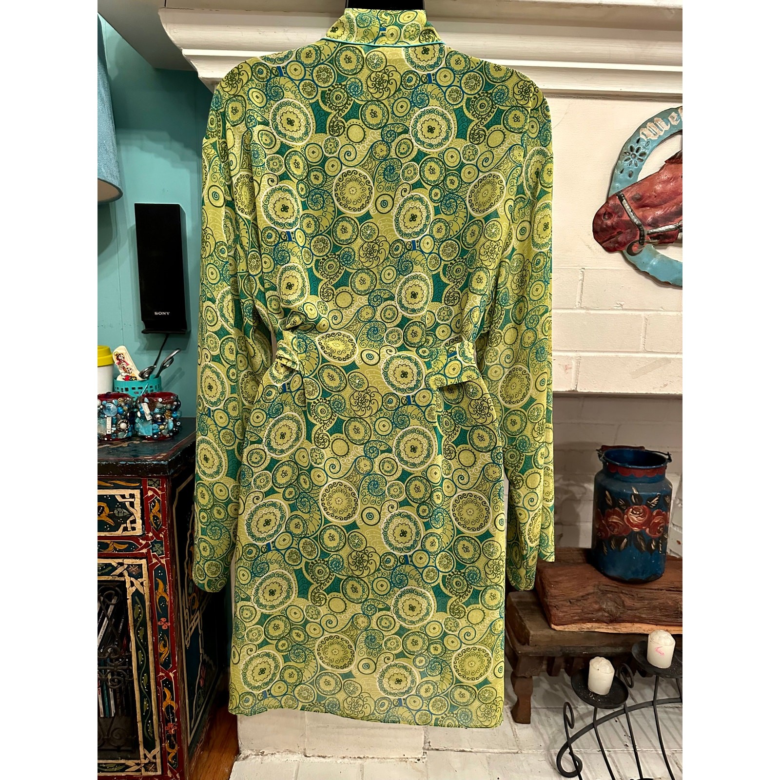 VINTAGE 90’s MYSTIQUE INTIMATES LIME GREEN MENSWEAR 60’s PRINT WRAP ROBE W/ BELT