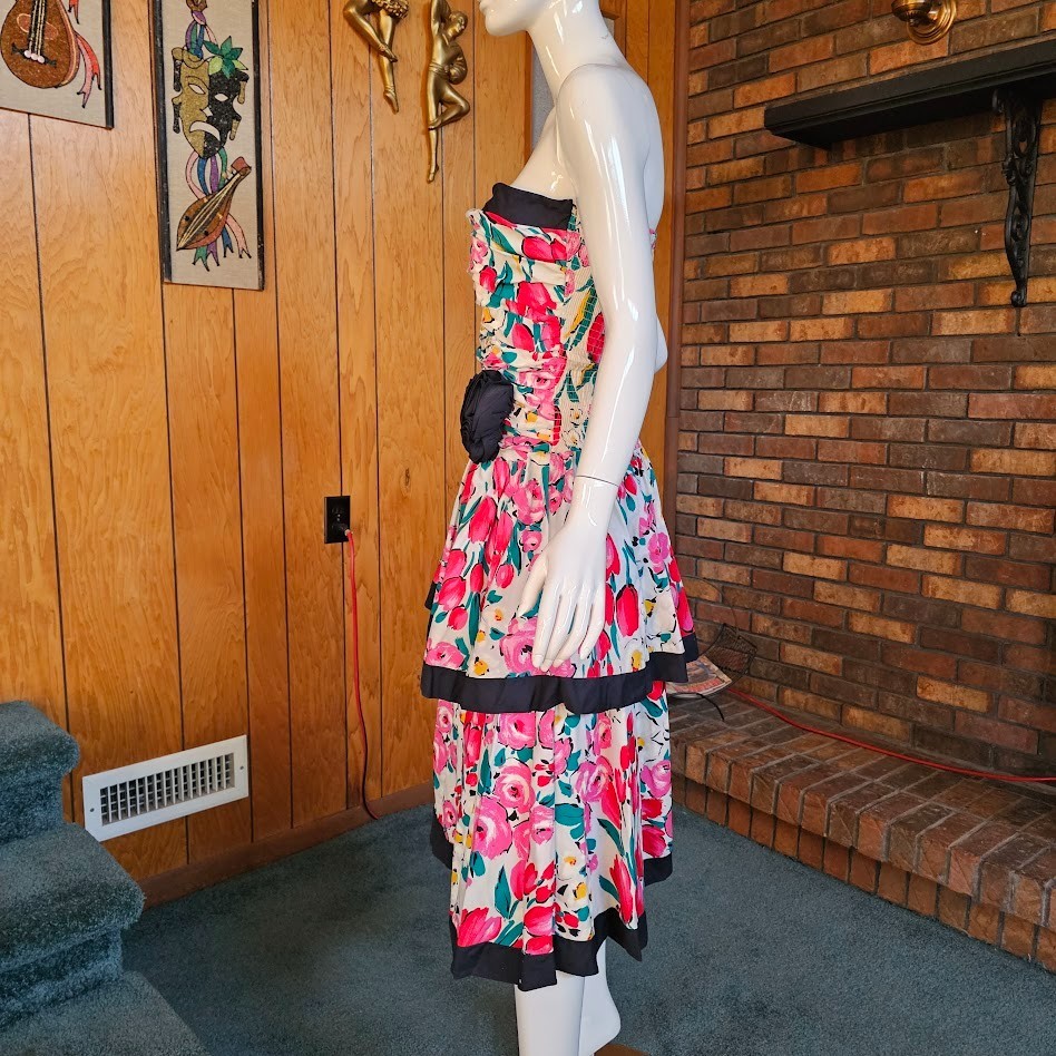 Vtg 1980s Strapless Tulip Floral Cocktail Garden Party SATC Prom Tea Dress S/M
