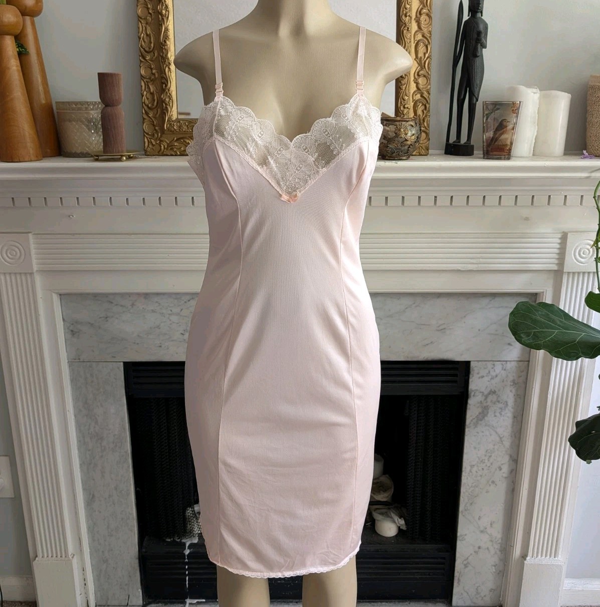 Vintage 80s Vassarette Blush Pink Full Slip Size S Romantic Lace Trim Soft Girl