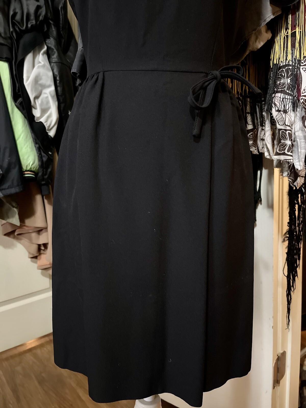 Helen Whiting 1950’s Vintage Audrey Hepburn Cocktail Sheath Dress Small