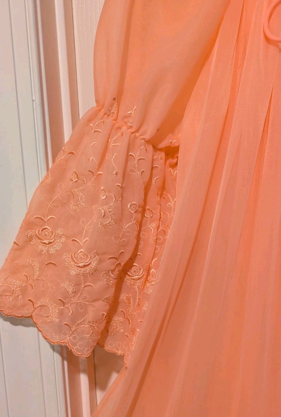 Vtg 50s Jenelle of California DBL Chiffon Sheer Ruffles Peach Robe Sz Petite