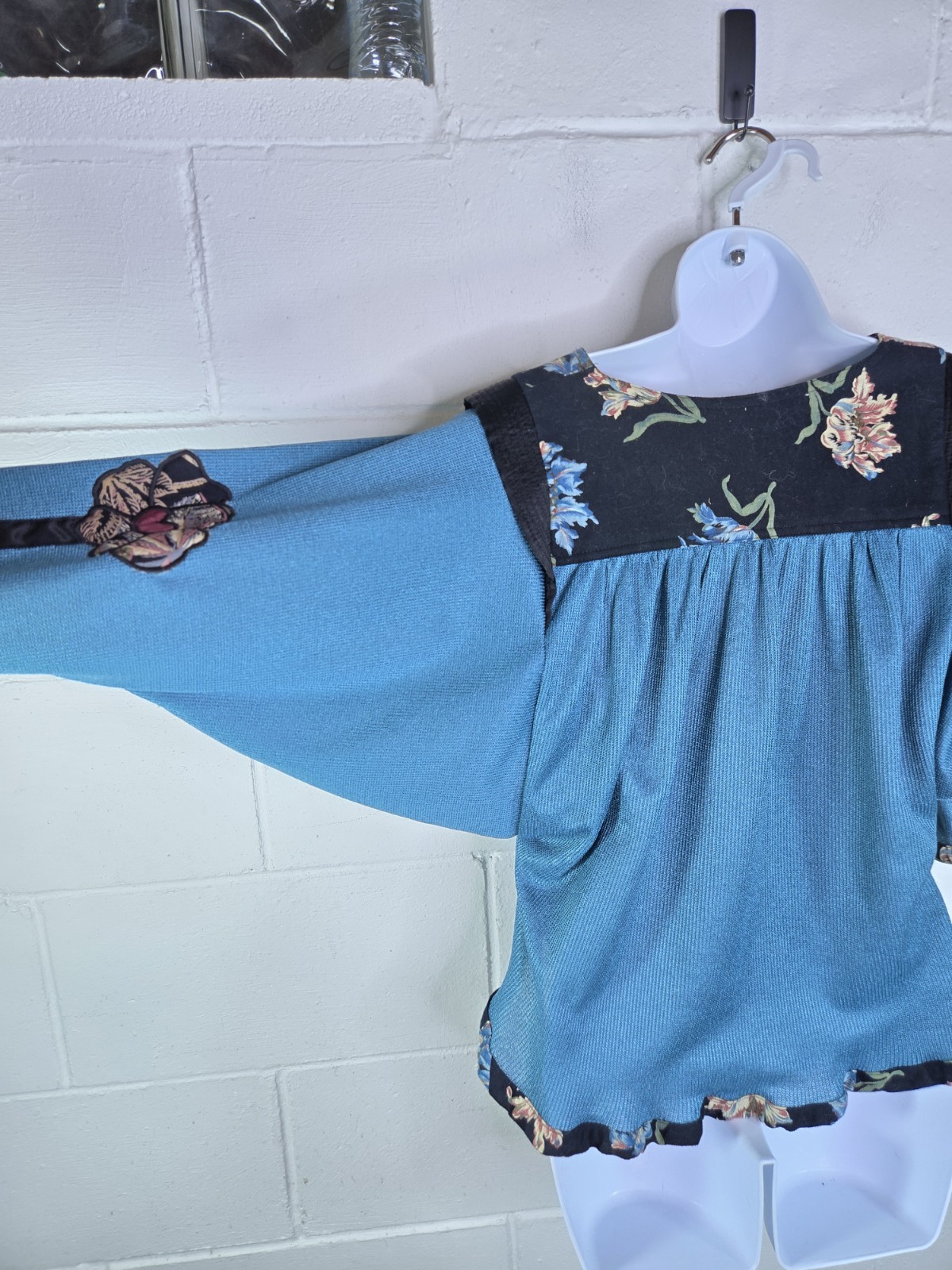 Vtg Marijke Benedict 'T Stijfselkissie Lagenlook Art to Wear Knit Appliqué Boho