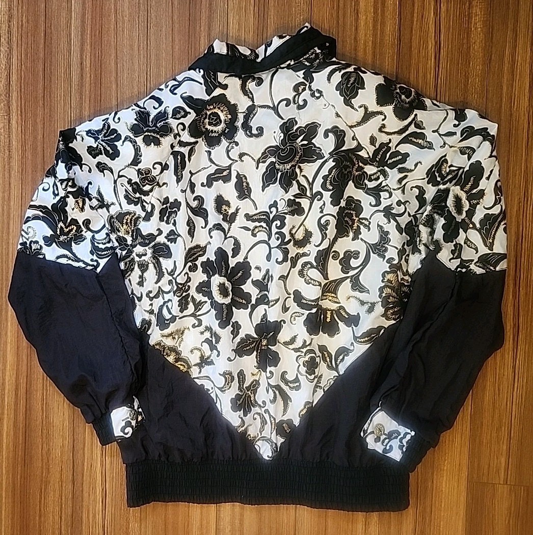 Vintage Lavon 1980-90s Tracksuit Windsuit Sz M Retro Lined Black Gold Floral