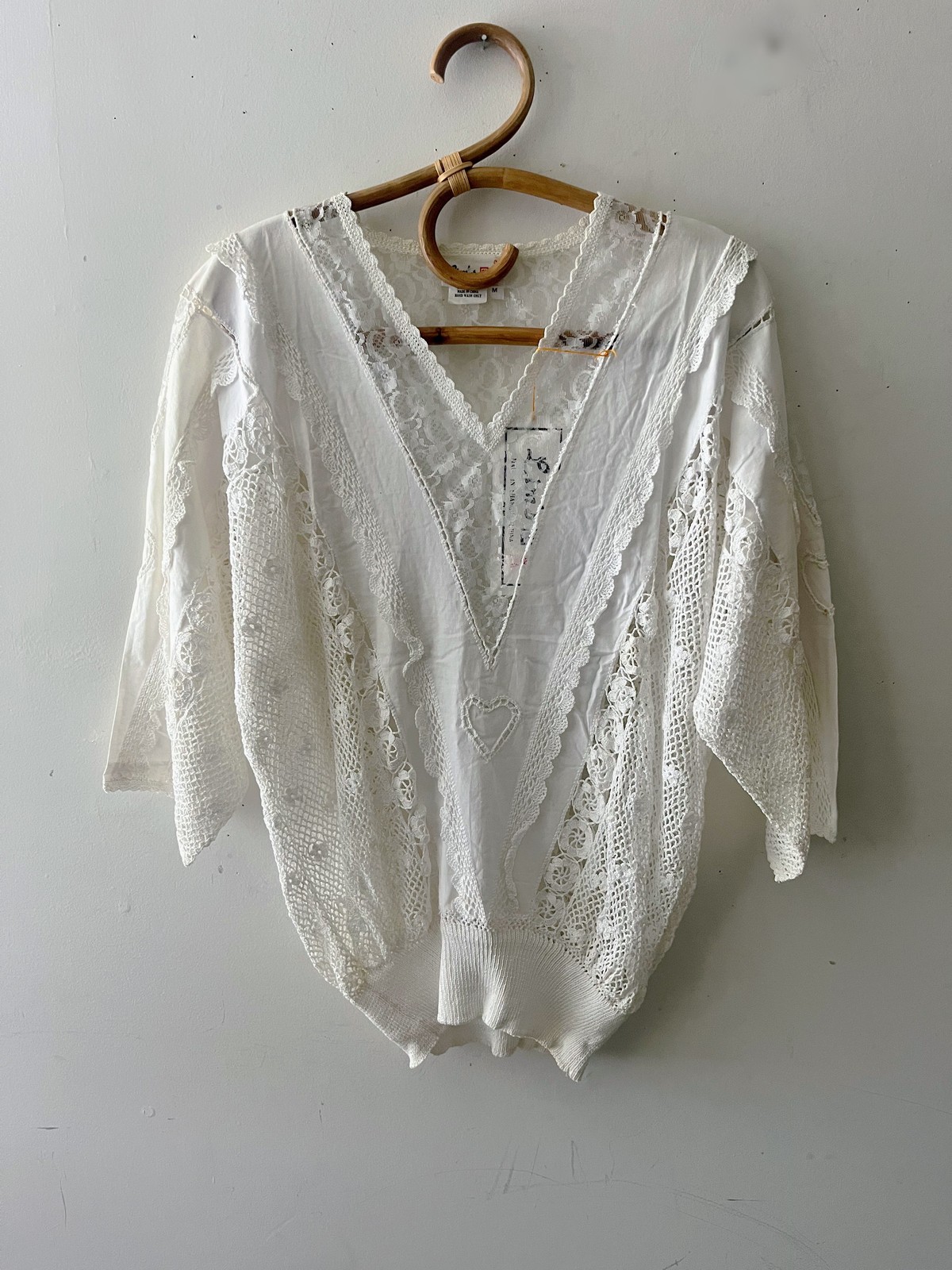 Vintage Lim’s Crochet Cotton Lace Sweater Boho Top M/L 1980s