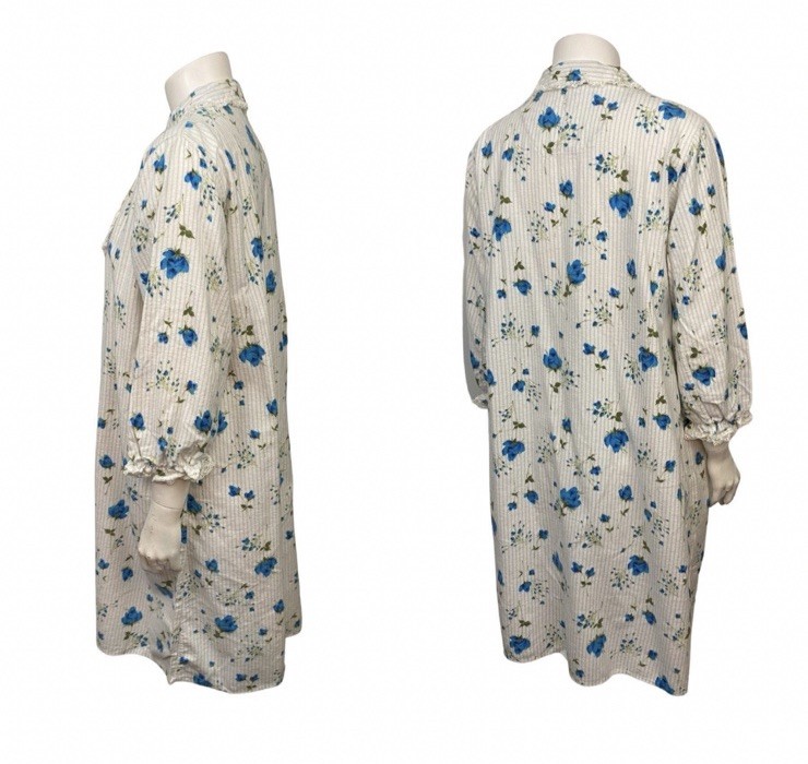 Vintage 1960s Blue Rose Floral Cotton Flannel Nightgown M Lace Trim USA