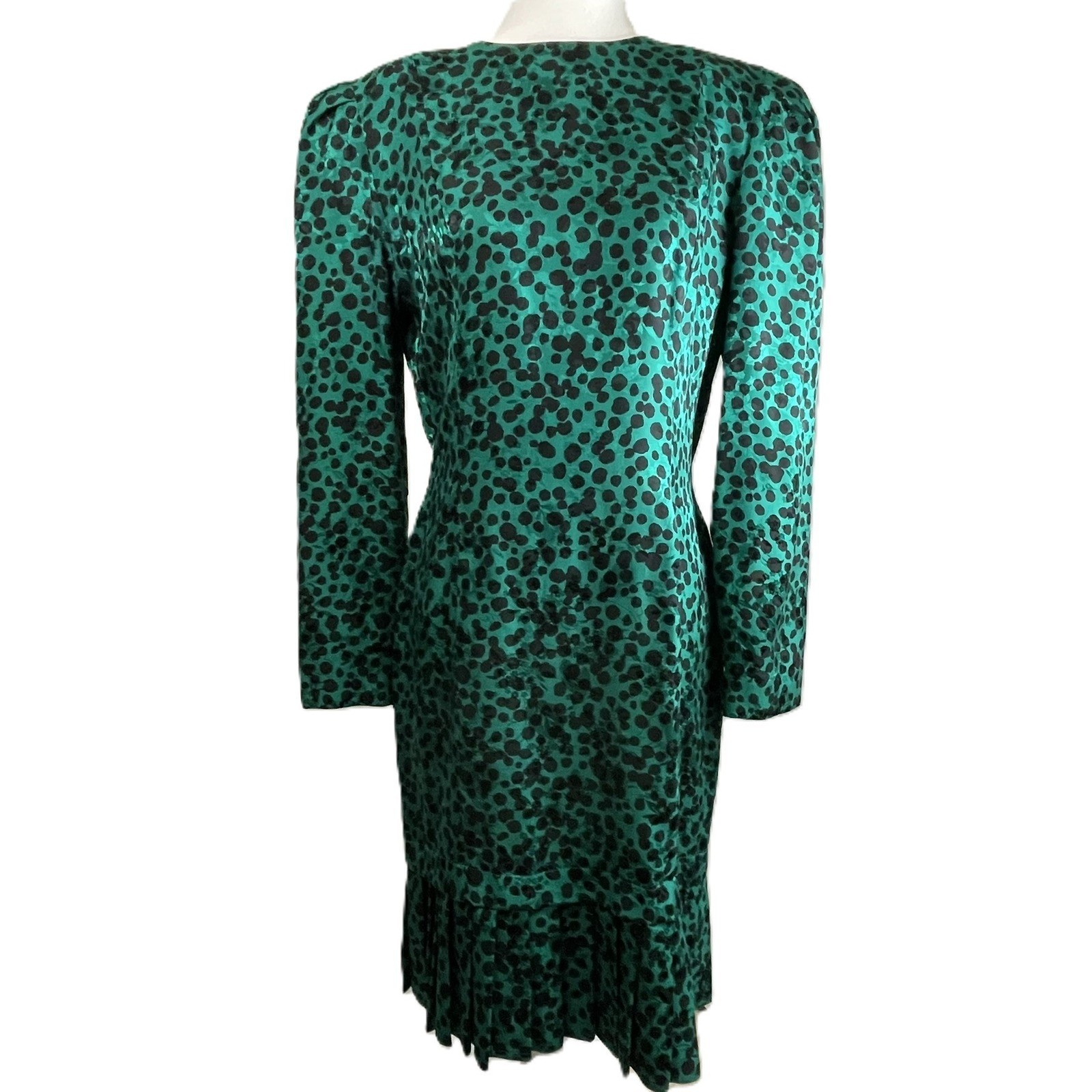 VTG Maggy London Sz 8 Green Black Polka Dot 100% Silk Dress Pleated Ruffle Hem
