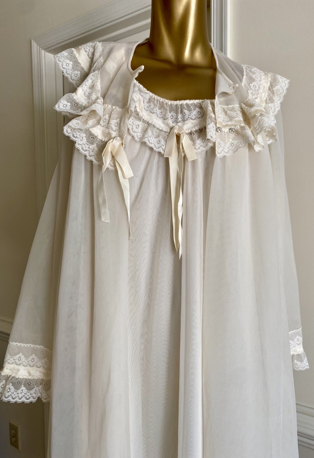 Vintage SHADOWLINE Sheer Cream Double Chiffon Peignoir Set Robe Nightgown Size M