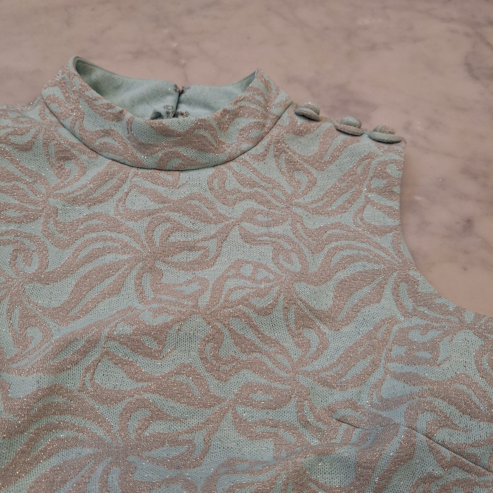 Vintage 60s Leslie Fay Shift Knits Dress Sz 12 tag (actual 8)Silver Lurex MidMod