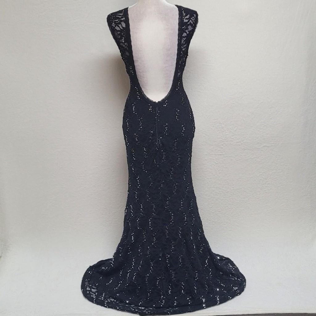 B. Darlin Vintage Sequin Black Lace Sweetheart Neckline Backless Mermaid Dress