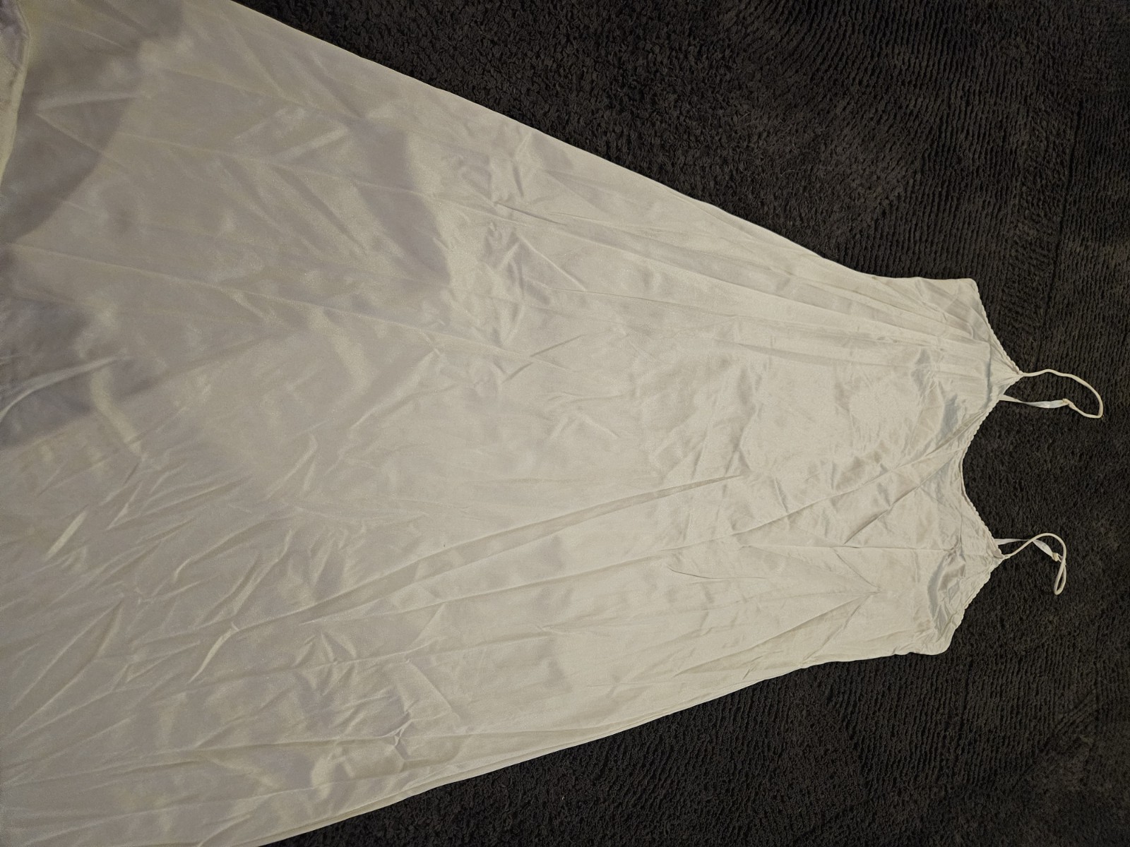 Vanity Fair White Nightgown Vintage 100% Nylon Size 32 38/44 Long Length