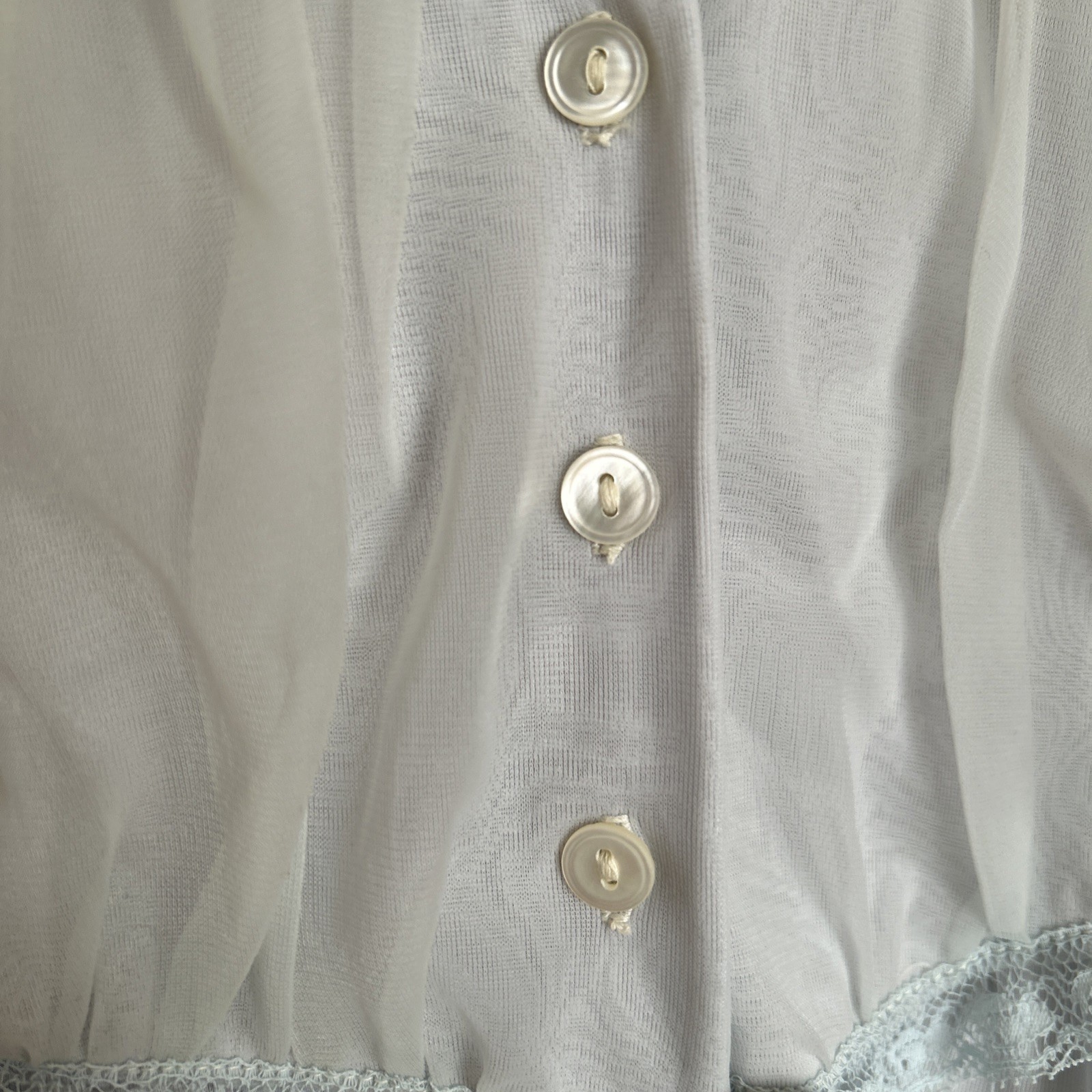 Vintage Laros Size Large Women’s Nightgown Slip Romantic Robe Blue Nylon Lace