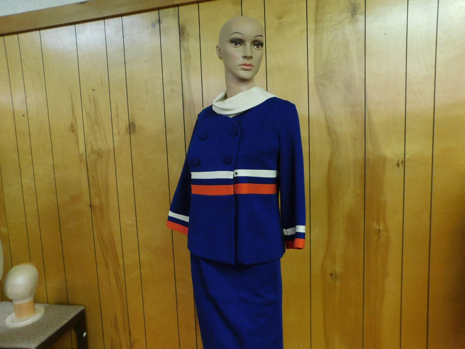 Vintage JUDY WAYNE Blue Sweater 3 pc set Skirt Blouse Jacket Waist 28-30″