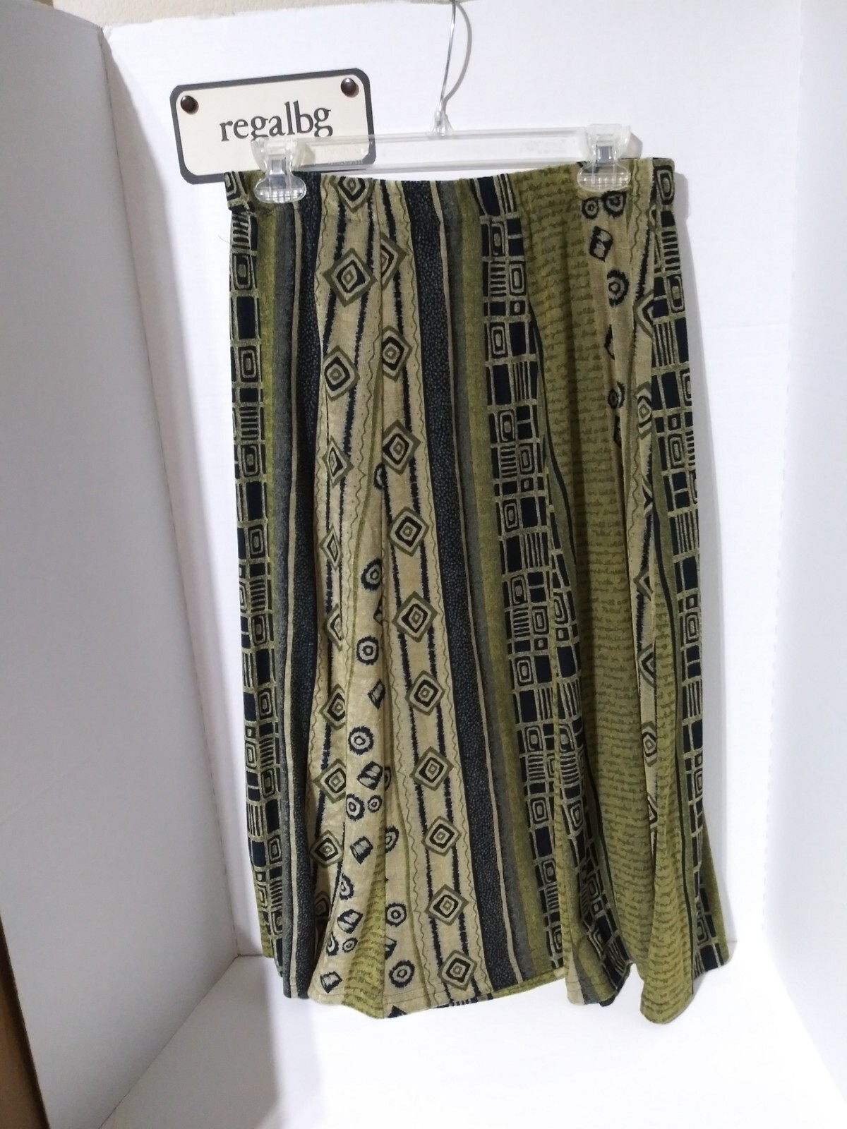 Vintage Jostar Womens Black/Sage Blouse and Skirt No Size see measurement below