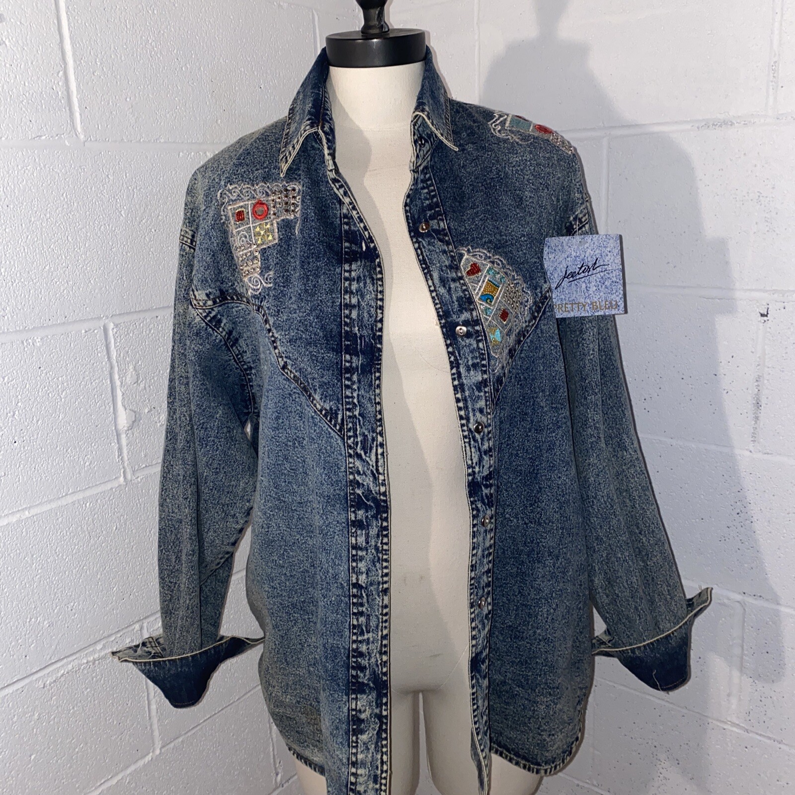 80s Vintage Embroidered Embellished Buttons Med Western Denim Shirt Jacket NWT