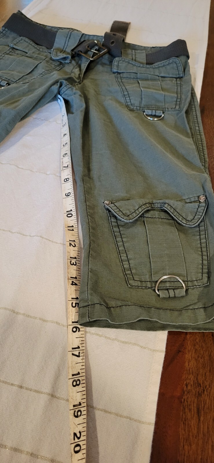 90s Vintage SERIOUS Capri Cargo Pants