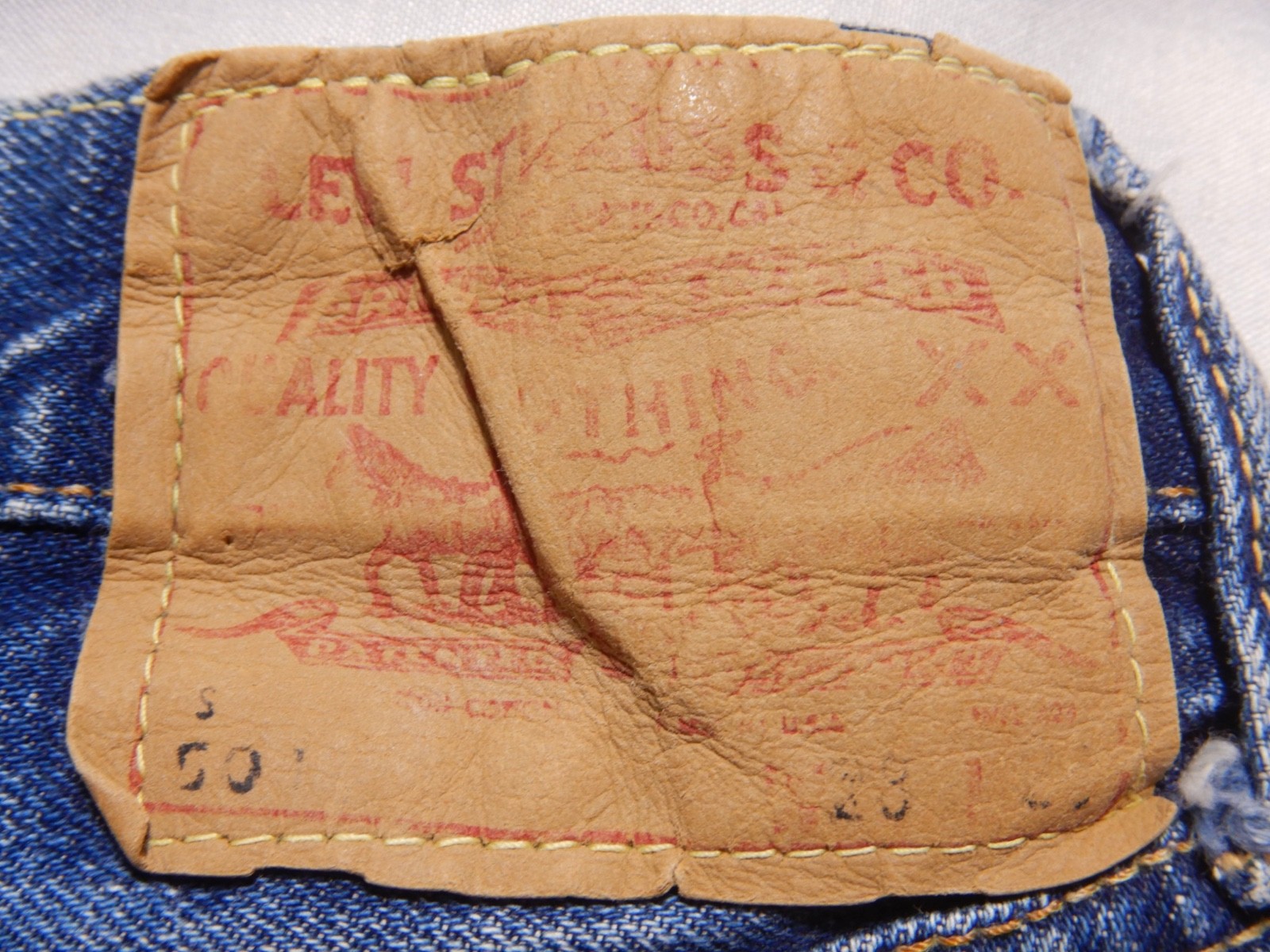 Vintage Levi’s 501 S-Type Big E Redline Selvedge Cutoff Jeans Shorts Tag Size 28