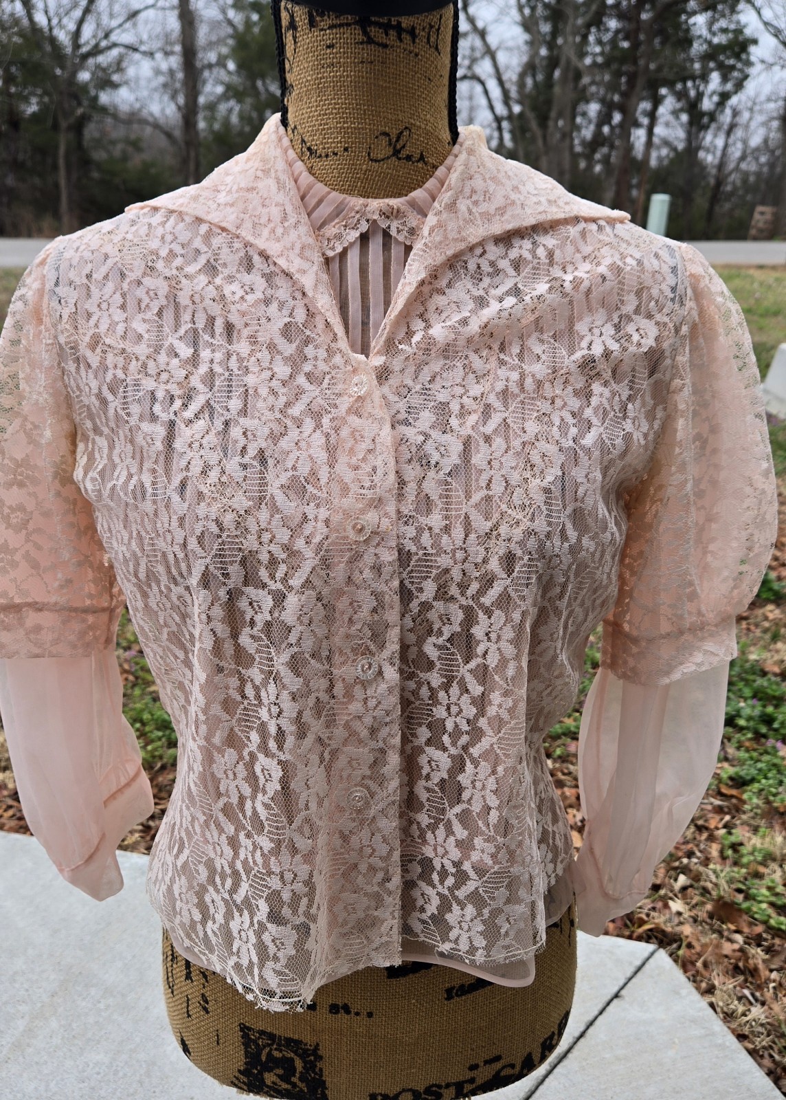 JAW-DROPPING 1940’s? VINTAGE Bed Jacket/blouse Lacey Peach Set Small GLAMOROUS