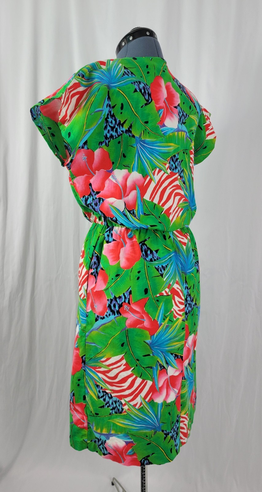 Vtg Green/Red/Blue Tropical Print Wrap Bodice Dress w Elastic Waist Size Med?