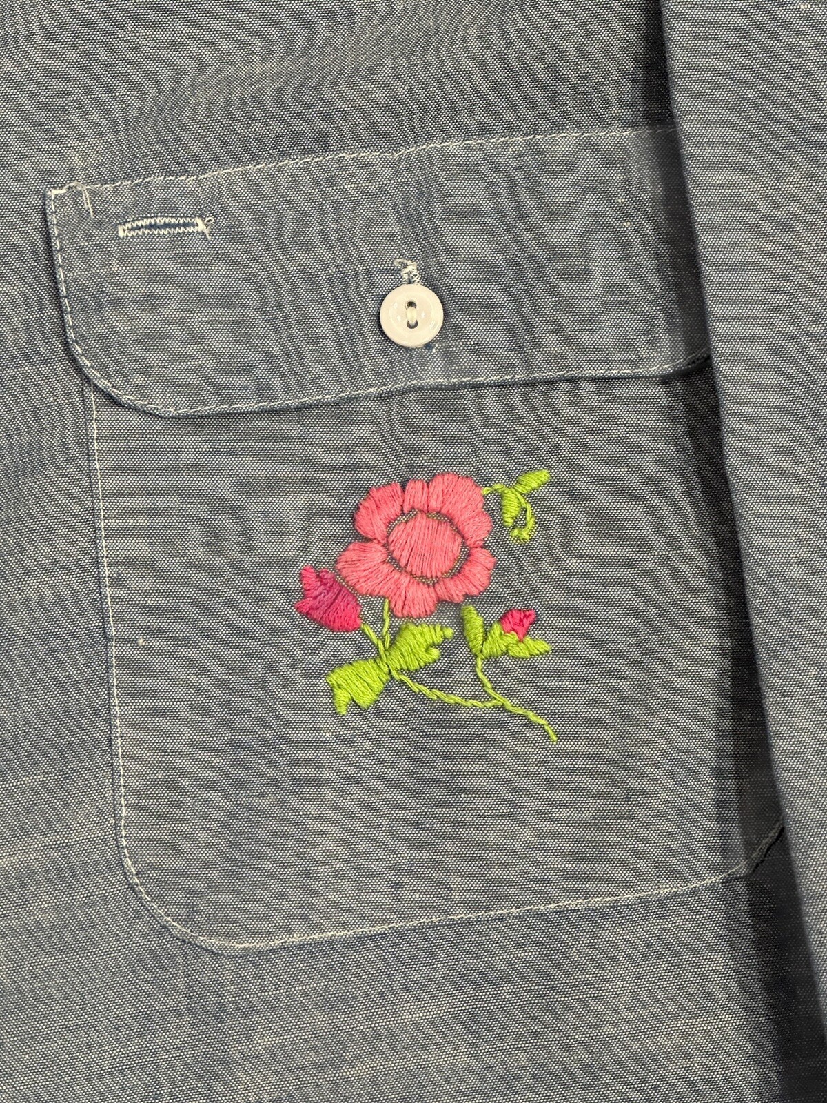 Vintage 60’s/70’s Women’s Big Mac Floral Hand Embroidered Long Sleeve Shirt-READ